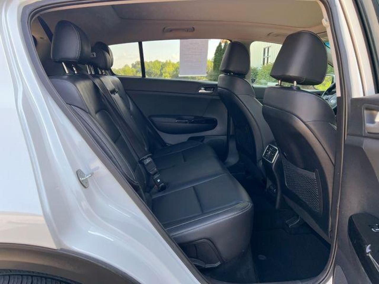 2019 WHITE /Black KIA SPORTAGE EX (KNDPN3AC6K7) with an 2.4L engine, Automatic transmission, located at 2990 Old Orchard Rd., Jackson, MO, 63755, 37.354214, -89.612106 - Photo#20