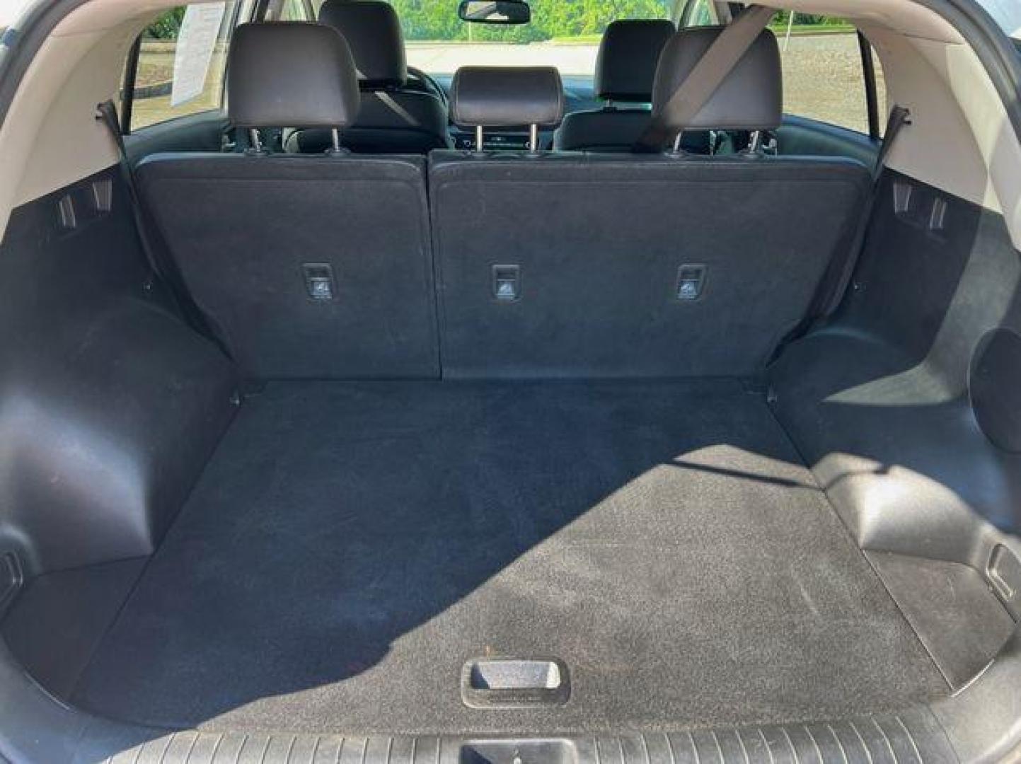 2019 WHITE /Black KIA SPORTAGE EX (KNDPN3AC6K7) with an 2.4L engine, Automatic transmission, located at 2990 Old Orchard Rd., Jackson, MO, 63755, 37.354214, -89.612106 - Photo#22