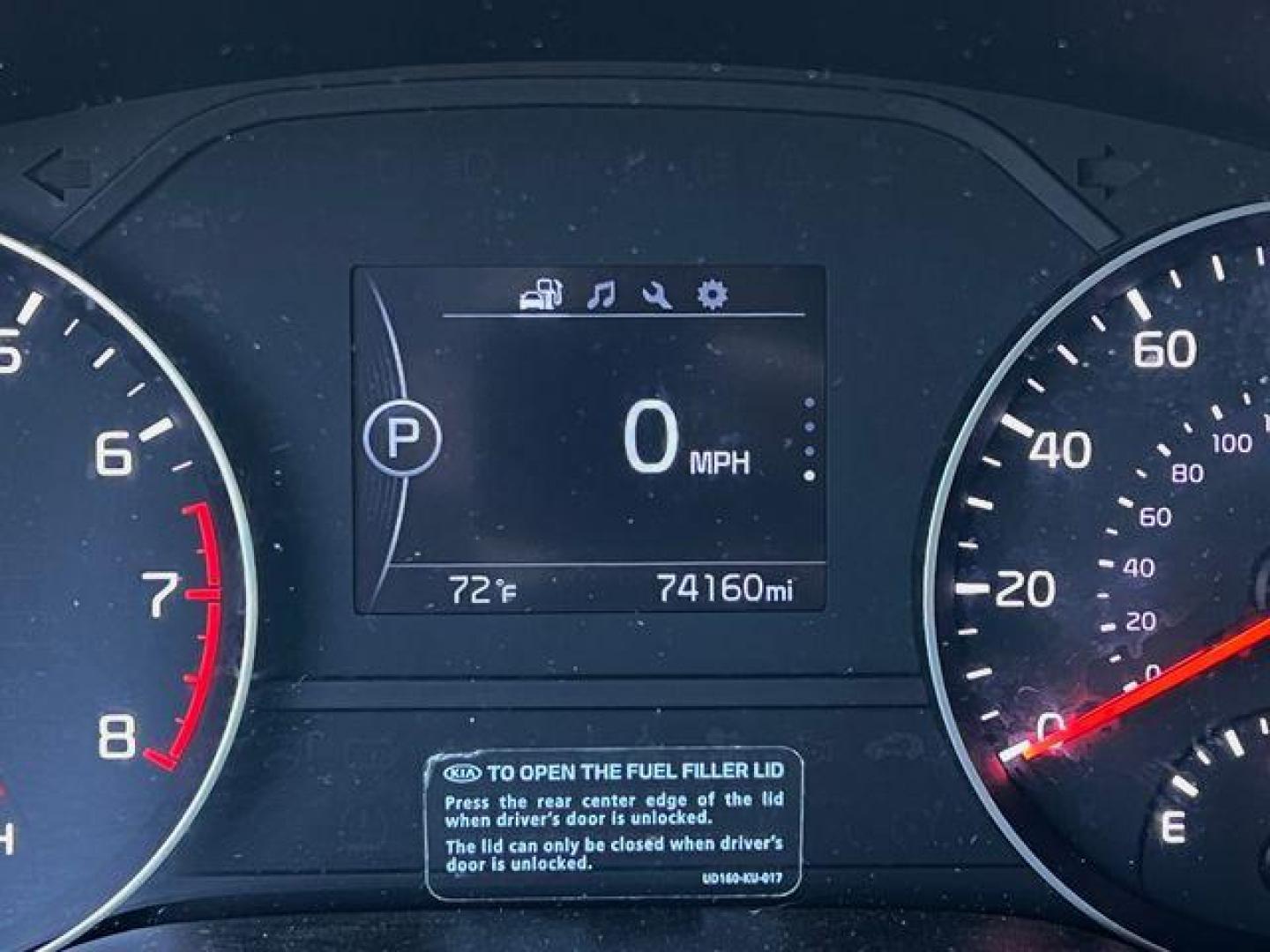 2019 WHITE /Black KIA SPORTAGE EX (KNDPN3AC6K7) with an 2.4L engine, Automatic transmission, located at 2990 Old Orchard Rd., Jackson, MO, 63755, 37.354214, -89.612106 - Photo#24