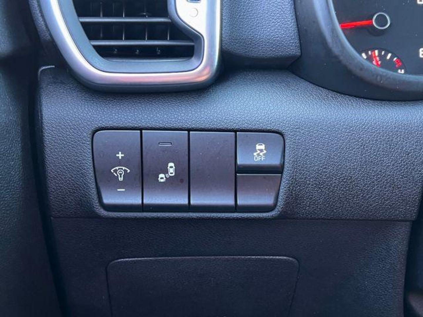 2019 WHITE /Black KIA SPORTAGE EX (KNDPN3AC6K7) with an 2.4L engine, Automatic transmission, located at 2990 Old Orchard Rd., Jackson, MO, 63755, 37.354214, -89.612106 - Photo#33