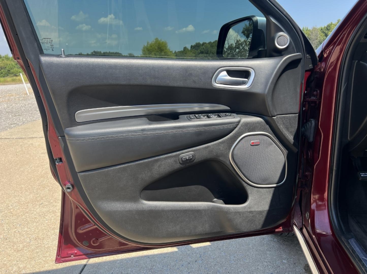 2018 MAROON /Black Leather Dodge Durango Citadel AWD (1C4RDJEG8JC) with an 3.6L V6 engine, Automatic transmission, located at 506 S. Kingshighway, Cape Girardeau, MO, 63703, (573) 235-5000, 37.294991, -89.553635 - 2018 Dodge Durango Citadel 131xxx miles All Wheel Drive 3.6L V6 Automatic Leather 3rd Row Navigation Rear Entertainment Backup Camera Sunroof Power/Heated/Cooled Seats Heated Rear Seats Heated Steering Wheel Bluetooth Remote Start Cruise Power Windows/Locks/Mirrors We have financin - Photo#16