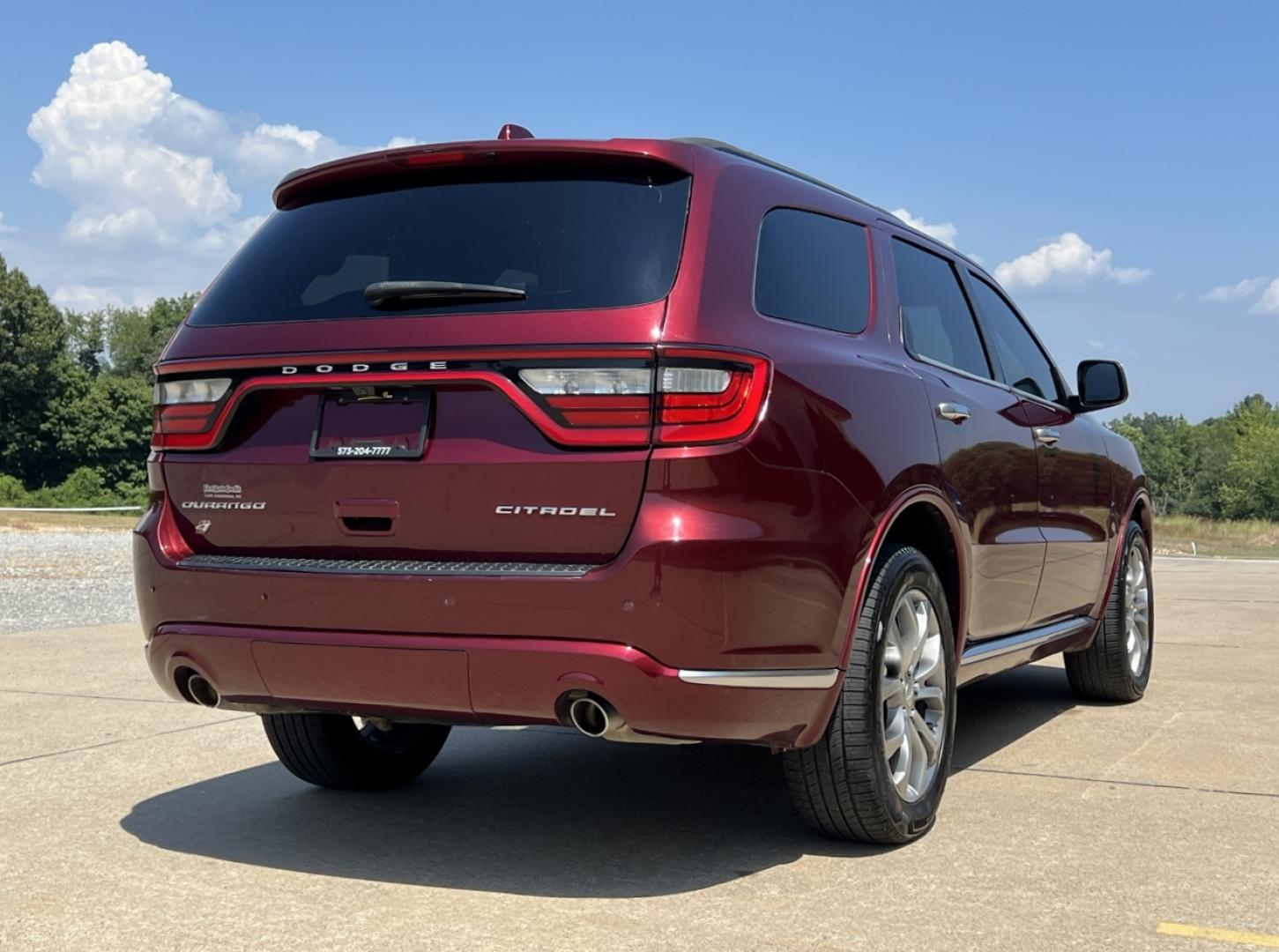 2018 MAROON /Black Leather Dodge Durango Citadel AWD (1C4RDJEG8JC) with an 3.6L V6 engine, Automatic transmission, located at 506 S. Kingshighway, Cape Girardeau, MO, 63703, (573) 235-5000, 37.294991, -89.553635 - 2018 Dodge Durango Citadel 131xxx miles All Wheel Drive 3.6L V6 Automatic Leather 3rd Row Navigation Rear Entertainment Backup Camera Sunroof Power/Heated/Cooled Seats Heated Rear Seats Heated Steering Wheel Bluetooth Remote Start Cruise Power Windows/Locks/Mirrors We have financin - Photo#13