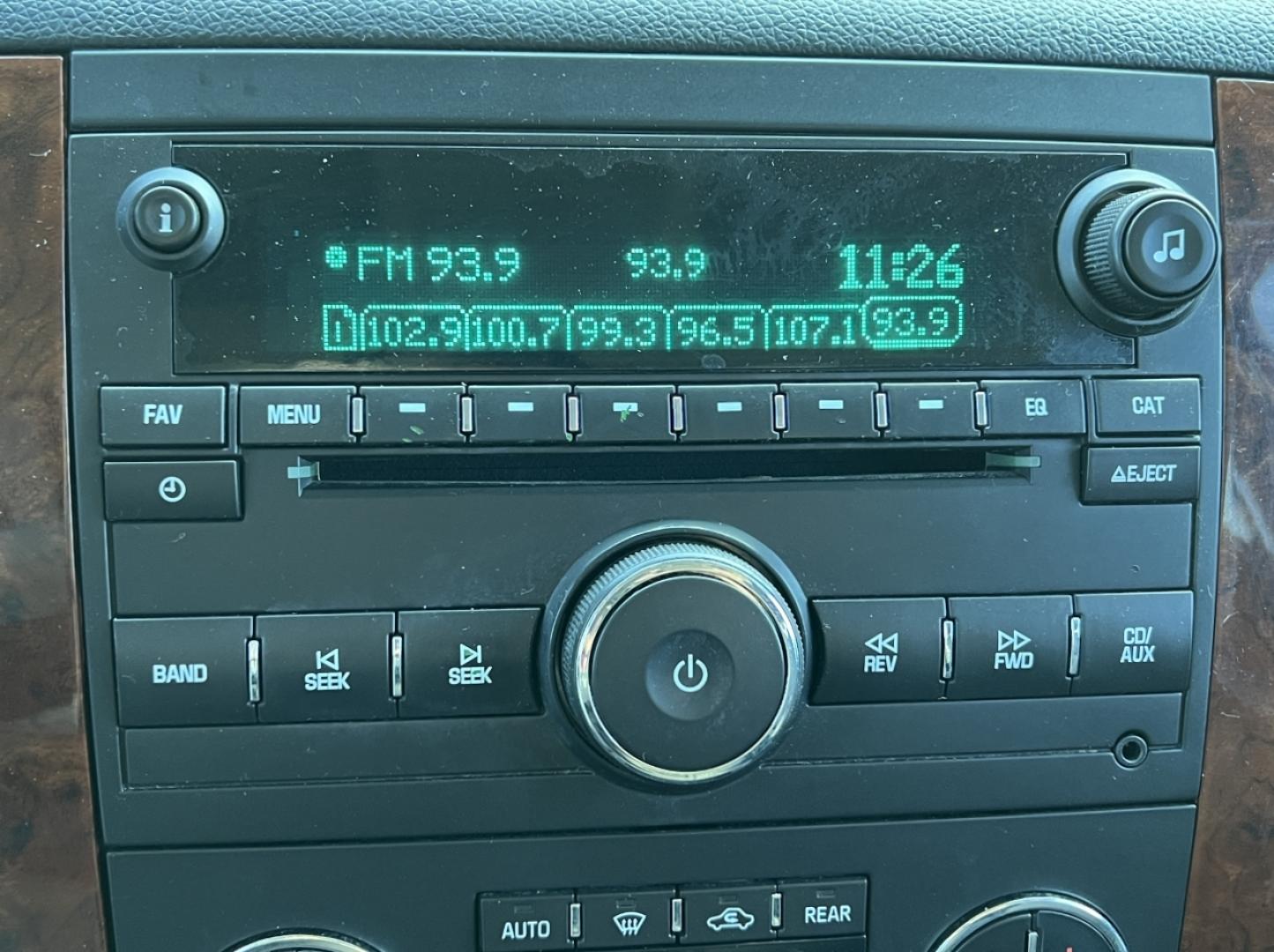 2012 BLACK /Black Leather CHEVROLET TAHOE 1500 LT (1GNSCBE04CR) with an 5.3L V8 engine, Automatic transmission, located at 2990 Old Orchard Rd., Jackson, MO, 63755, 37.354214, -89.612106 - 2012 Chevrolet Tahoe 1500 LT 163xxx miles Rear Wheel Drive 5.3L V8 Automatic Leather 22" Wheels Power/Heated Seats Heated Rear Seats Cruise Remote Start Power Windows/Locks/Mirrors We have financing available and we accept trades! Fill out a credit application on our website or come by t - Photo#25