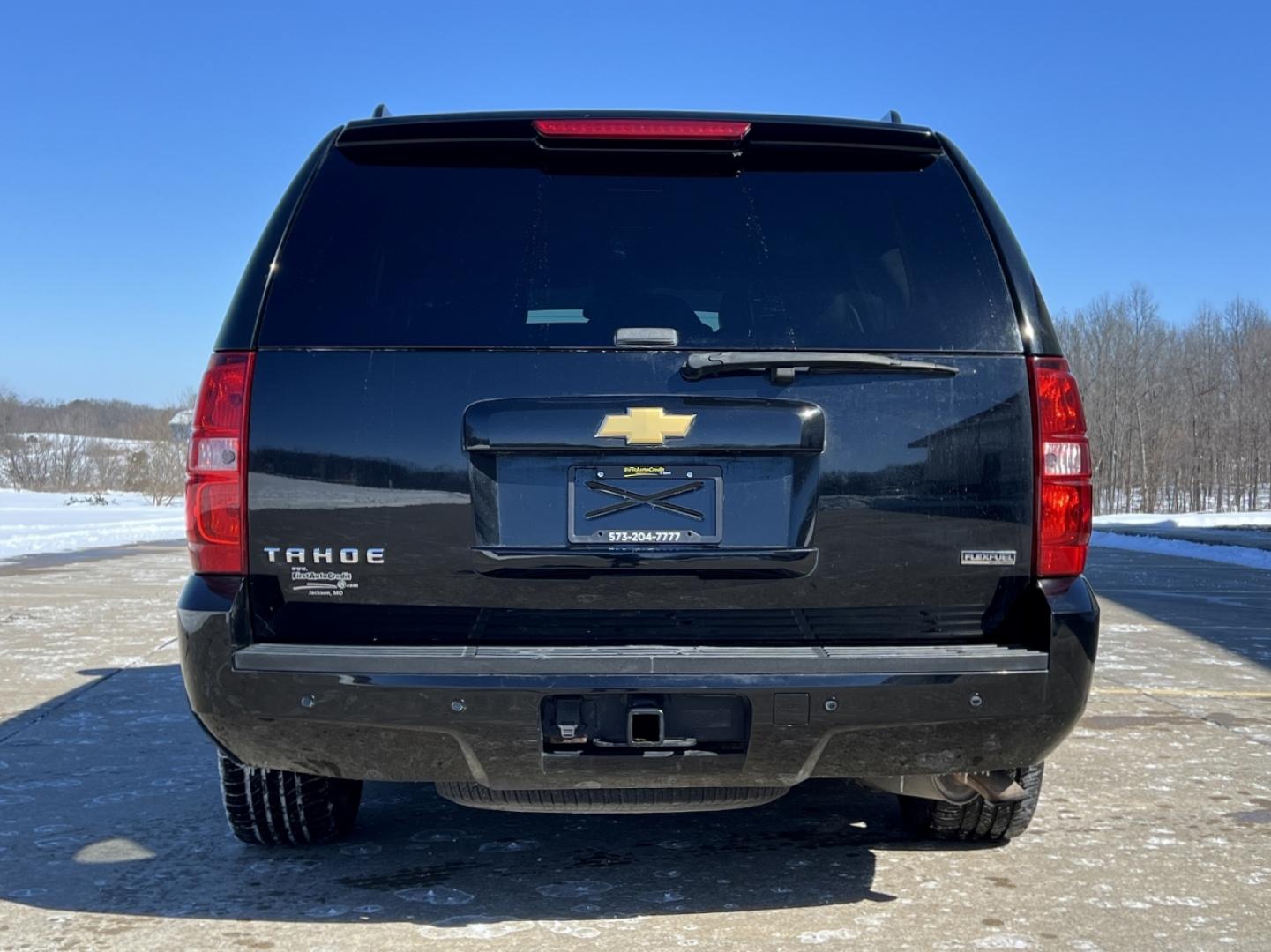 2012 BLACK /Black Leather CHEVROLET TAHOE 1500 LT (1GNSCBE04CR) with an 5.3L V8 engine, Automatic transmission, located at 2990 Old Orchard Rd., Jackson, MO, 63755, 37.354214, -89.612106 - 2012 Chevrolet Tahoe 1500 LT 163xxx miles Rear Wheel Drive 5.3L V8 Automatic Leather 22" Wheels Power/Heated Seats Heated Rear Seats Cruise Remote Start Power Windows/Locks/Mirrors We have financing available and we accept trades! Fill out a credit application on our website or come by t - Photo#10
