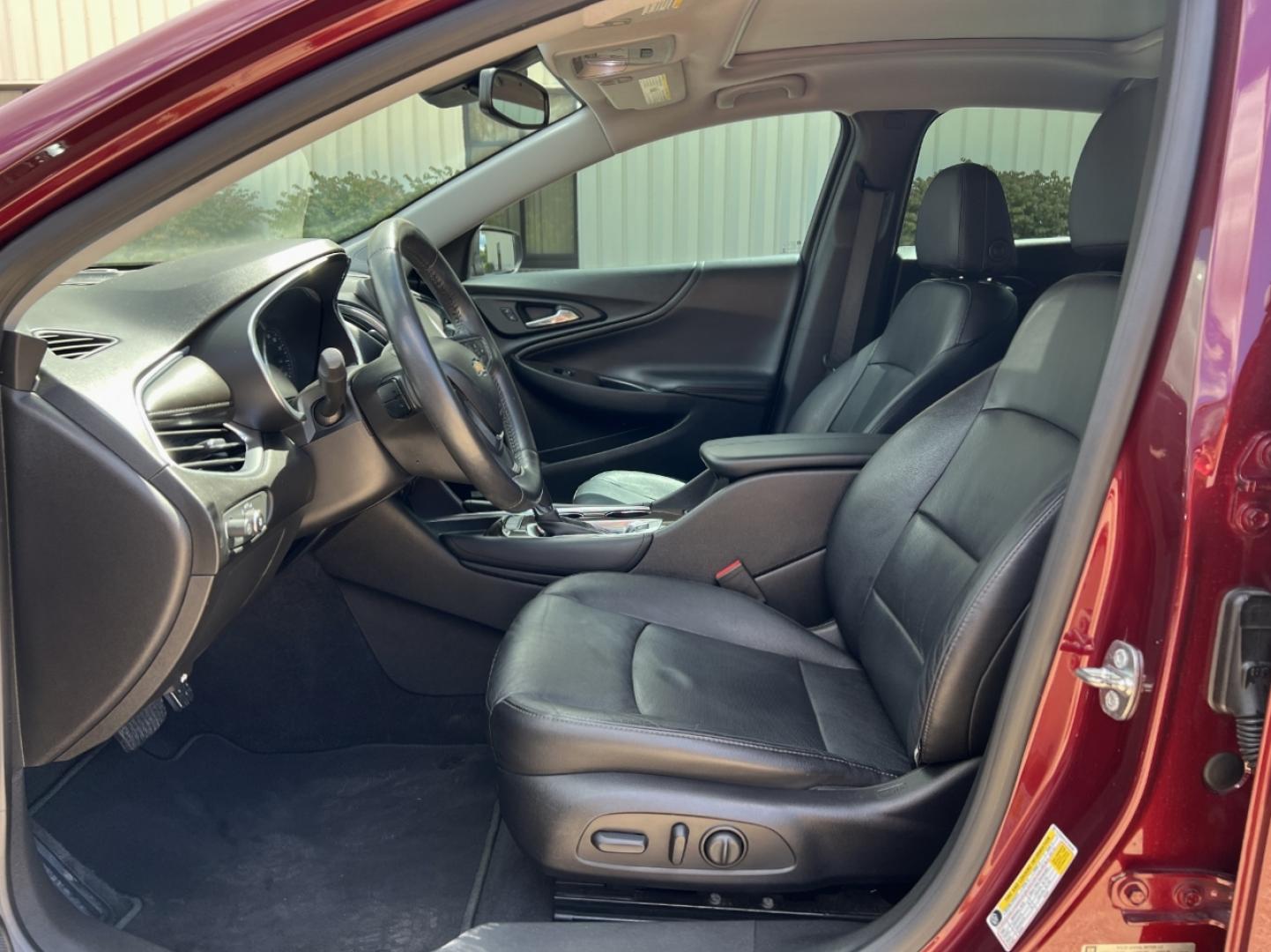 2016 RED /Black Leather CHEVROLET MALIBU PREMIER (1G1ZH5SXXGF) with an 2.0L 4 Cyl. engine, Automatic transmission, located at 2990 Old Orchard Rd., Jackson, MO, 63755, 37.354214, -89.612106 - 2016 Chevrolet Malibu Premier 1-Owner 110xxx miles Front Wheel Drive 2.0L 4 Cyl. Automatic Leather Navigation Power/Heated/Cooled Seats Heated Steering Wheel Backup Camera Sunroof Bluetooth Remote Start Cruise Power Windows/Locks/Mirrors We have financing available and we accept trad - Photo#15