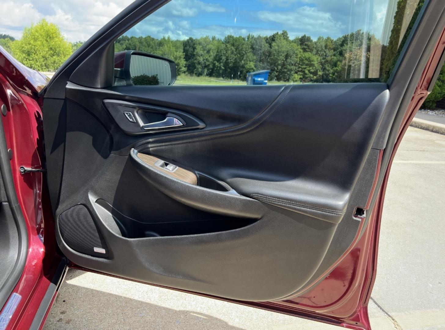 2016 RED /Black Leather CHEVROLET MALIBU PREMIER (1G1ZH5SXXGF) with an 2.0L 4 Cyl. engine, Automatic transmission, located at 2990 Old Orchard Rd., Jackson, MO, 63755, 37.354214, -89.612106 - 2016 Chevrolet Malibu Premier 1-Owner 110xxx miles Front Wheel Drive 2.0L 4 Cyl. Automatic Leather Navigation Power/Heated/Cooled Seats Heated Steering Wheel Backup Camera Sunroof Bluetooth Remote Start Cruise Power Windows/Locks/Mirrors We have financing available and we accept trad - Photo#16