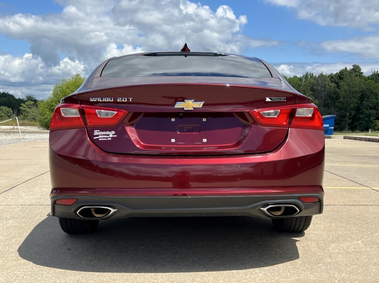 2016 RED /Black Leather CHEVROLET MALIBU PREMIER (1G1ZH5SXXGF) with an 2.0L 4 Cyl. engine, Automatic transmission, located at 2990 Old Orchard Rd., Jackson, MO, 63755, 37.354214, -89.612106 - 2016 Chevrolet Malibu Premier 1-Owner 110xxx miles Front Wheel Drive 2.0L 4 Cyl. Automatic Leather Navigation Power/Heated/Cooled Seats Heated Steering Wheel Backup Camera Sunroof Bluetooth Remote Start Cruise Power Windows/Locks/Mirrors We have financing available and we accept trad - Photo#12