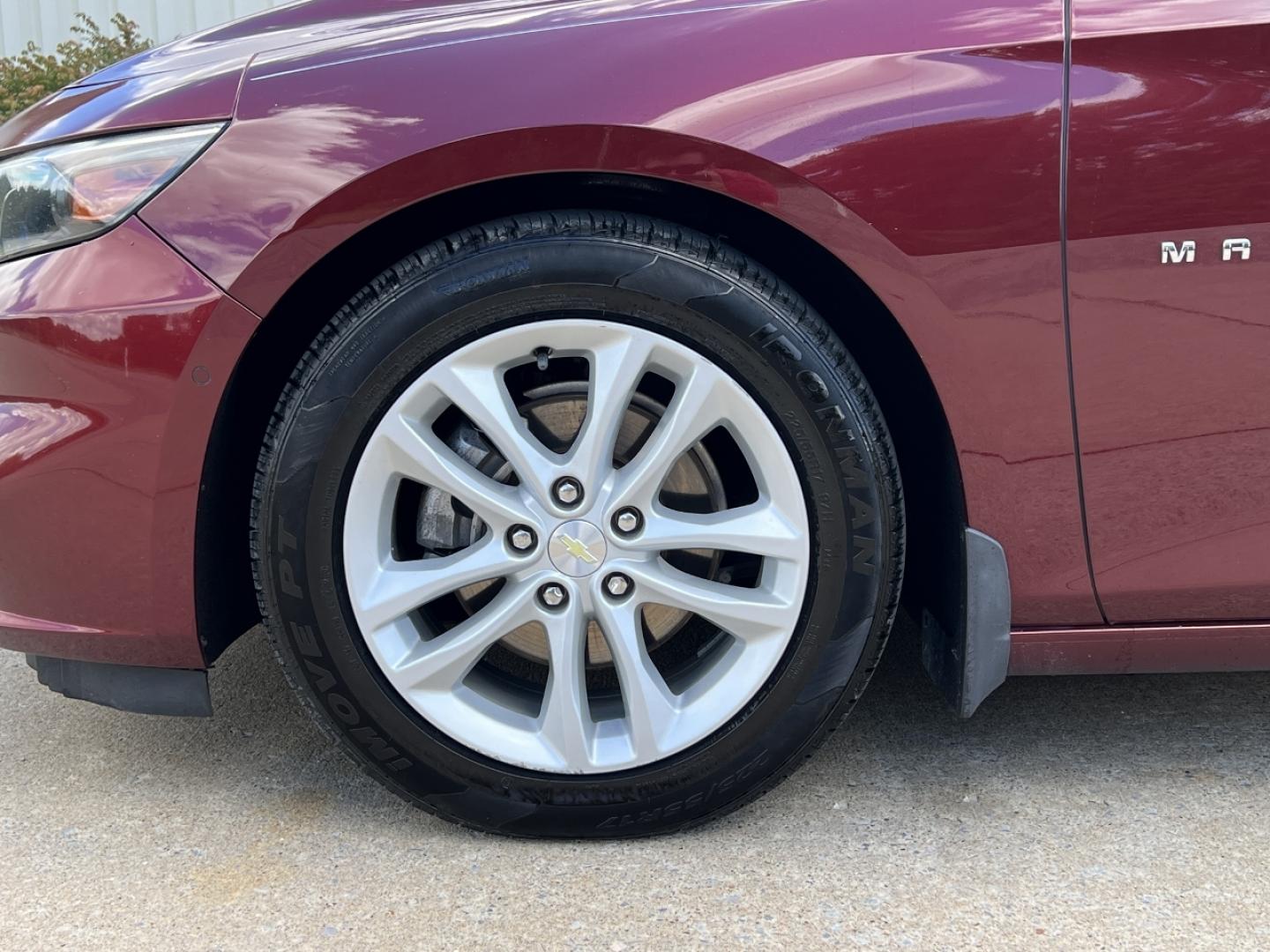 2016 RED /Black Leather CHEVROLET MALIBU PREMIER (1G1ZH5SXXGF) with an 2.0L 4 Cyl. engine, Automatic transmission, located at 2990 Old Orchard Rd., Jackson, MO, 63755, 37.354214, -89.612106 - 2016 Chevrolet Malibu Premier 1-Owner 110xxx miles Front Wheel Drive 2.0L 4 Cyl. Automatic Leather Navigation Power/Heated/Cooled Seats Heated Steering Wheel Backup Camera Sunroof Bluetooth Remote Start Cruise Power Windows/Locks/Mirrors We have financing available and we accept trad - Photo#36