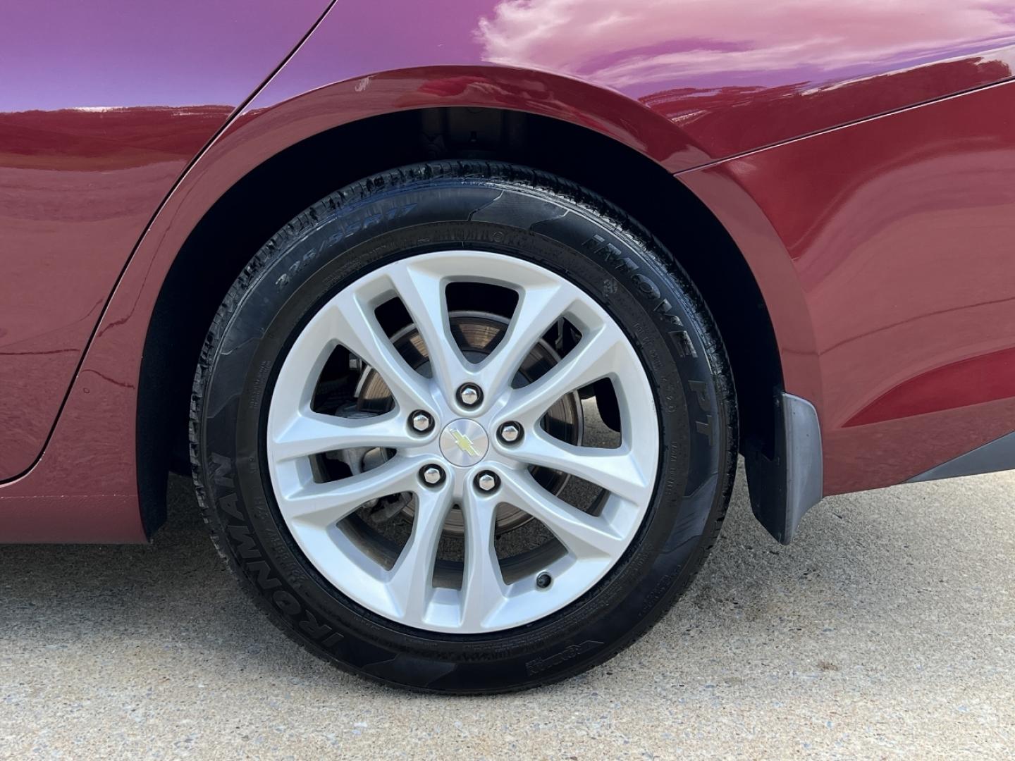 2016 RED /Black Leather CHEVROLET MALIBU PREMIER (1G1ZH5SXXGF) with an 2.0L 4 Cyl. engine, Automatic transmission, located at 2990 Old Orchard Rd., Jackson, MO, 63755, 37.354214, -89.612106 - 2016 Chevrolet Malibu Premier 1-Owner 110xxx miles Front Wheel Drive 2.0L 4 Cyl. Automatic Leather Navigation Power/Heated/Cooled Seats Heated Steering Wheel Backup Camera Sunroof Bluetooth Remote Start Cruise Power Windows/Locks/Mirrors We have financing available and we accept trad - Photo#37