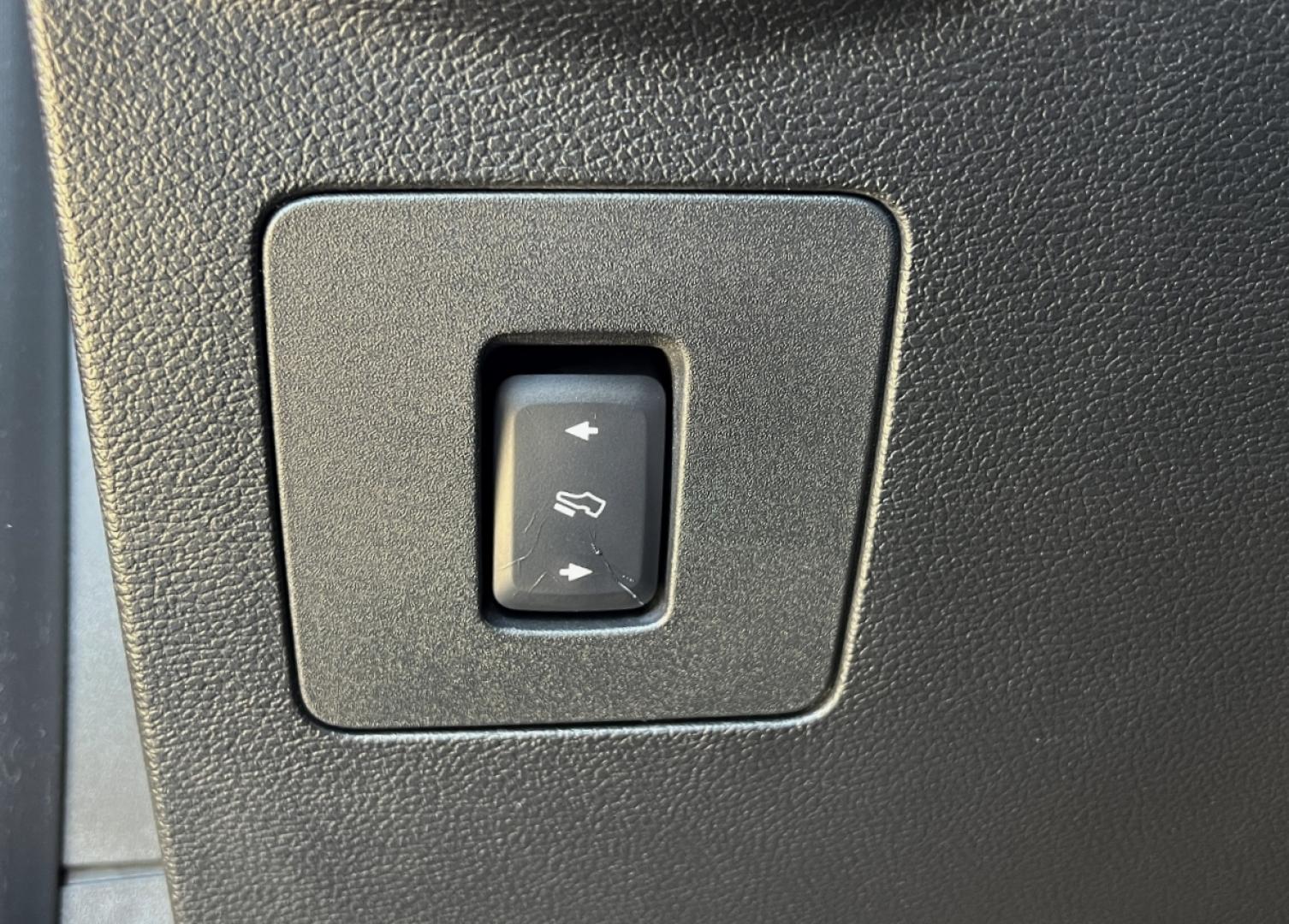 2015 RED /Black Leather FORD F150 LARIAT (1FTEW1EG5FF) with an 3.5L V6 engine, Automatic transmission, located at 2990 Old Orchard Rd., Jackson, MO, 63755, 37.354214, -89.612106 - 2015 Ford F-150 Lariat 115xxx miles 4x4 3.5L V6 Automatic Leather Navigation Power/Heated/Cooled Seats Backup Camera Sunroof Bluetooth Remote Start Cruise Power Windows/Locks/Mirrors We have financing available and we accept trades! Fill out a credit application on our website or come - Photo#37