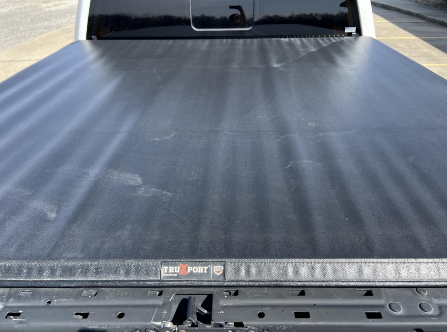 2015 WHITE /Black Leather FORD F150 PLATINUM (1FTEW1EG4FF) with an 3.5L V6 engine, Automatic transmission, located at 2990 Old Orchard Rd., Jackson, MO, 63755, 37.354214, -89.612106 - 2015 Ford F-150 Platinum 124xxx miles 4x4 3.5L V6 Automatic Leather Navigation Power/Heated/Cooled Seats Backup Camera Sunroof Power Running Boards Remote Start Bluetooth Cruise Power Windows/Locks/Mirrors We have financing available and we accept trades! Fill out a credit application - Photo#24