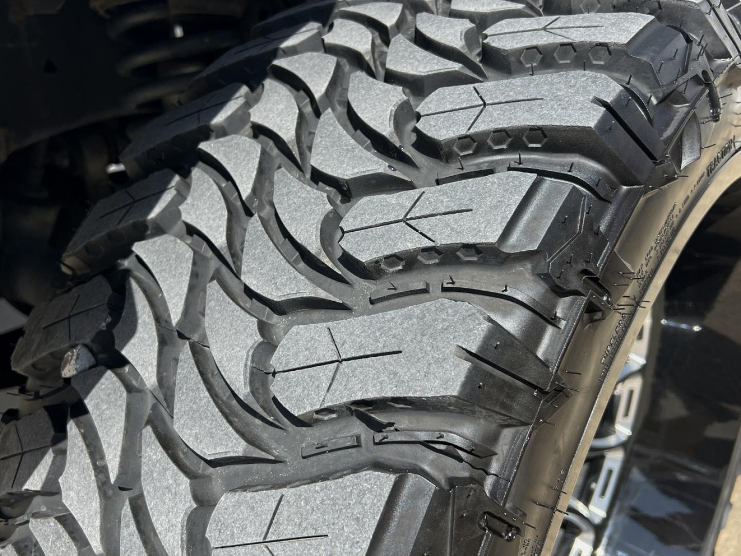 2015 WHITE /Black Leather FORD F150 PLATINUM (1FTEW1EG4FF) with an 3.5L V6 engine, Automatic transmission, located at 2990 Old Orchard Rd., Jackson, MO, 63755, 37.354214, -89.612106 - 2015 Ford F-150 Platinum 124xxx miles 4x4 3.5L V6 Automatic Leather Navigation Power/Heated/Cooled Seats Backup Camera Sunroof Power Running Boards Remote Start Bluetooth Cruise Power Windows/Locks/Mirrors We have financing available and we accept trades! Fill out a credit application - Photo#46