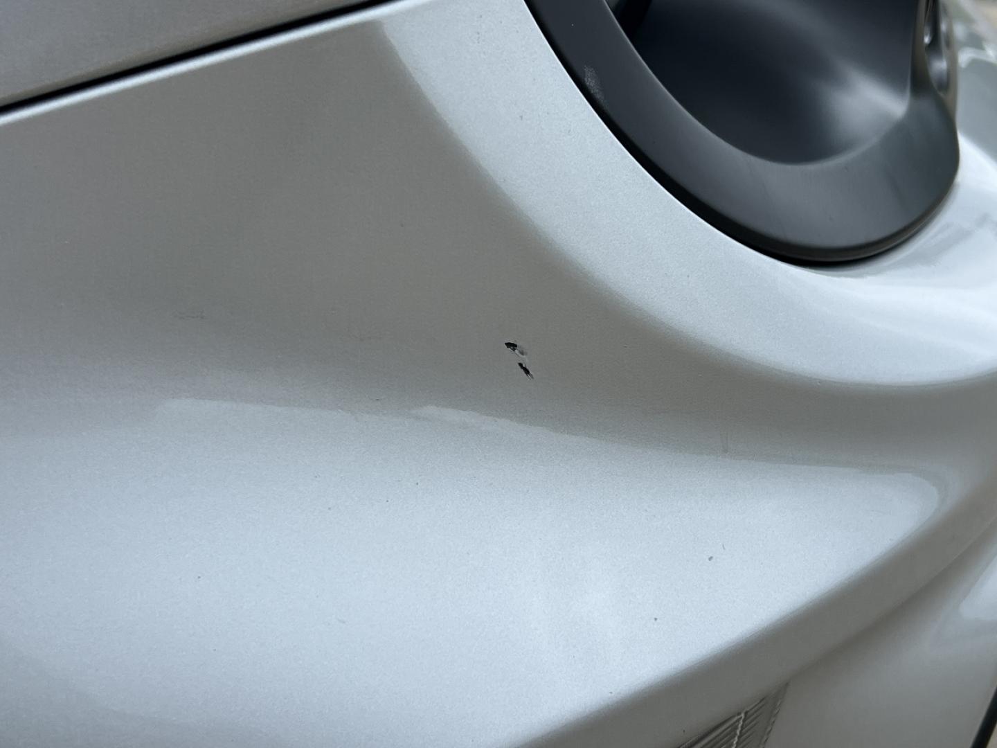 2019 SILVER /Black Cloth JEEP RENEGADE LATITUDE (ZACNJABB5KP) with an 2.4L 4 Cyl. engine, Automatic transmission, located at 506 S. Kingshighway, Cape Girardeau, MO, 63703, (573) 235-5000, 37.294991, -89.553635 - 2019 Jeep Renegade Latitude 76xxx miles Front Wheel Drive 2.4L 4 Cyl. Automatic Backup Camera Bluetooth Cruise Power Windows/Locks/Mirrors We have financing available and we accept trades! Fill out a credit application on our website or come by today! If you have any questions, give us a c - Photo#36