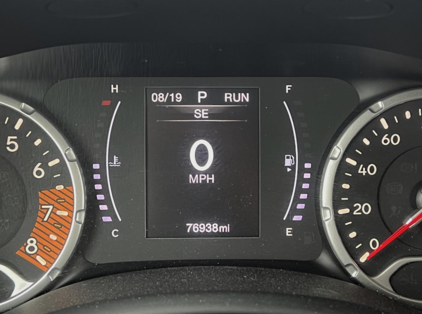 2019 SILVER /Black Cloth JEEP RENEGADE LATITUDE (ZACNJABB5KP) with an 2.4L 4 Cyl. engine, Automatic transmission, located at 506 S. Kingshighway, Cape Girardeau, MO, 63703, (573) 235-5000, 37.294991, -89.553635 - 2019 Jeep Renegade Latitude 76xxx miles Front Wheel Drive 2.4L 4 Cyl. Automatic Backup Camera Bluetooth Cruise Power Windows/Locks/Mirrors We have financing available and we accept trades! Fill out a credit application on our website or come by today! If you have any questions, give us a c - Photo#18