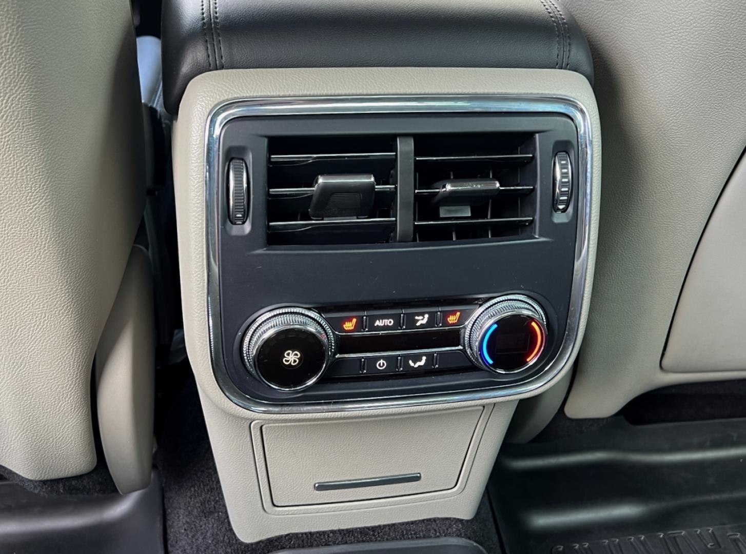 2018 SILVER /Tan Leather Lincoln Continental Reserve AWD (1LN6L9NC3J5) with an 3.0L V6 engine, Automatic transmission, located at 506 S. Kingshighway, Cape Girardeau, MO, 63703, (573) 235-5000, 37.294991, -89.553635 - 2018 Lincoln Continental Reserve 100xxx miles All Wheel Drive 3.0L V6 Automatic Leather Navigation Power/Heated/Cooled Seats Heated Rear Seats Heating Steering Wheel Backup Camera Sunroof Bluetooth Remote Start Cruise Power Windows/Locks/Mirrors We have financing available and we acc - Photo#7
