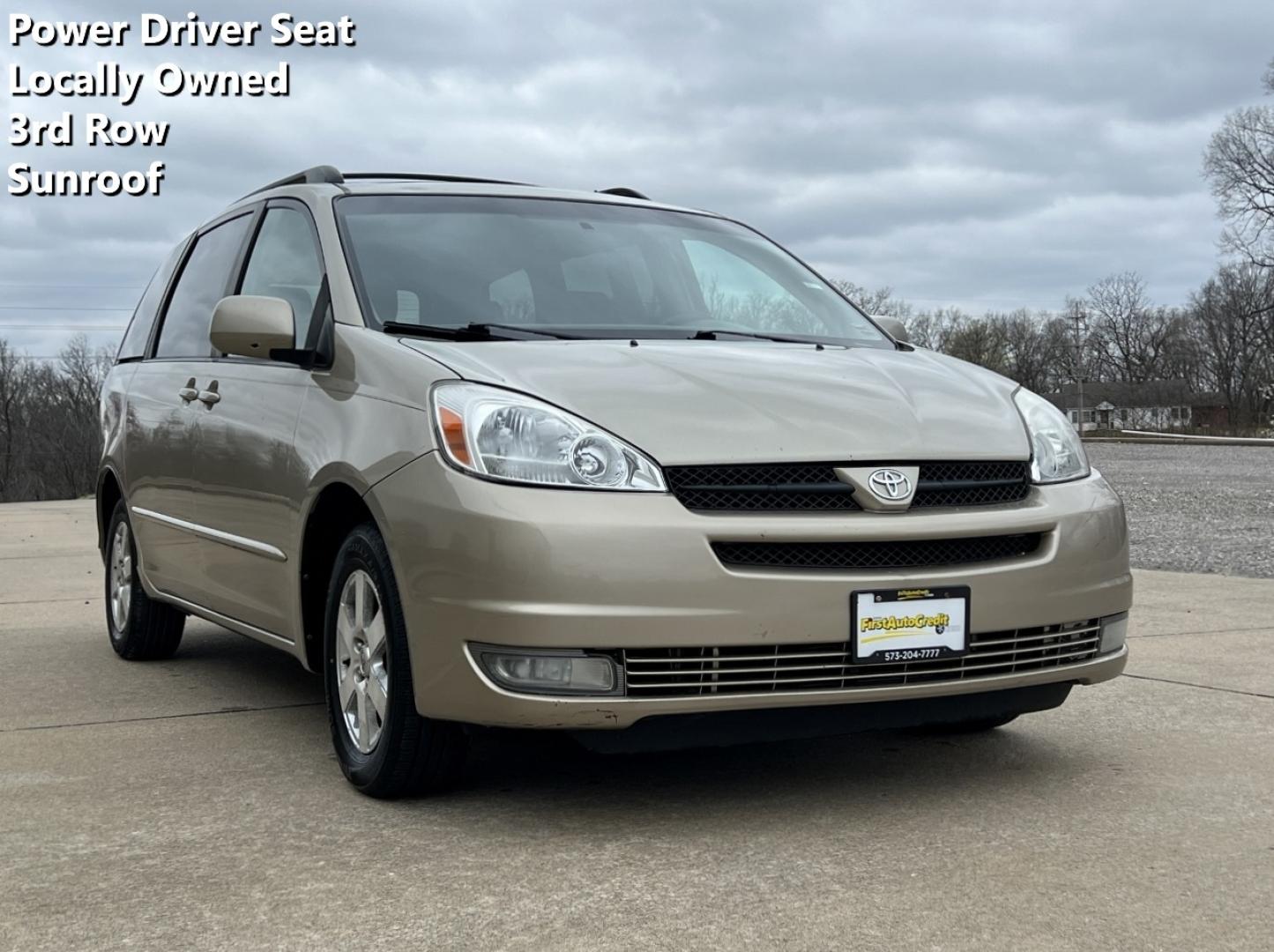 2004 GOLD /Tan Cloth TOYOTA SIENNA XLE (5TDZA22C94S) with an 3.3L V6 engine, Automatic transmission, located at 2990 Old Orchard Rd., Jackson, MO, 63755, 37.354214, -89.612106 - 2004 Toyota Sienna XLE 176xxx miles Front Wheel Drive 3.3L V6 Automatic 3rd Row Power Driver Seat Sunroof Cruise Power Windows/Locks/Mirrors We have financing available and we accept trades! Fill out a credit application on our website or come by today! If you have any questions, give us - Photo#0