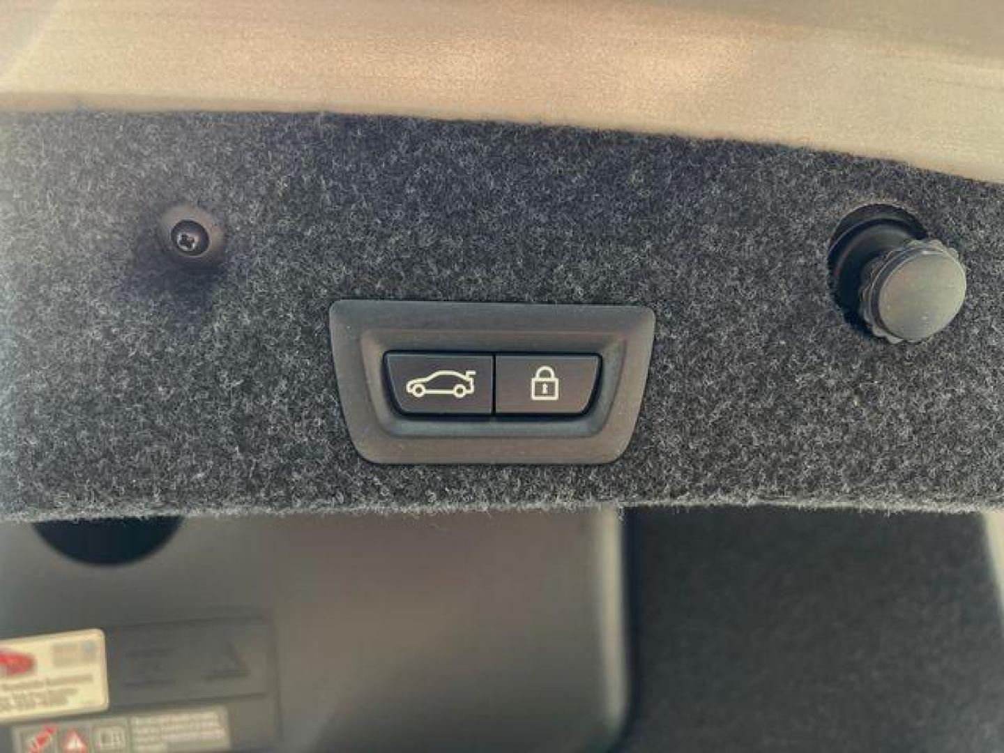 2014 SILVER /Black BMW 535 I (WBA5B1C59ED) with an 3.0L engine, Automatic transmission, located at 2990 Old Orchard Rd., Jackson, MO, 63755, 37.354214, -89.612106 - Photo#23