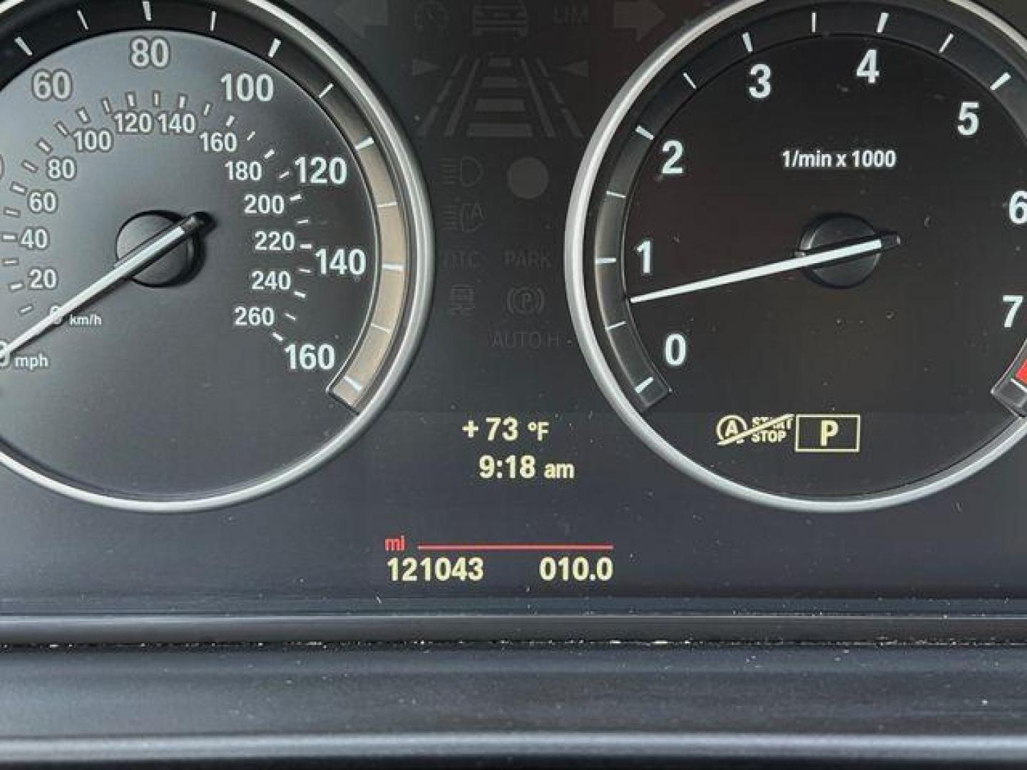 2014 SILVER /Black BMW 535 I (WBA5B1C59ED) with an 3.0L engine, Automatic transmission, located at 2990 Old Orchard Rd., Jackson, MO, 63755, 37.354214, -89.612106 - Photo#25