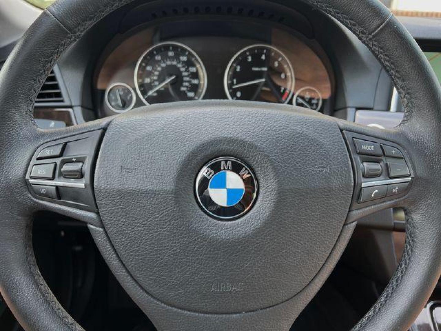 2014 SILVER /Black BMW 535 I (WBA5B1C59ED) with an 3.0L engine, Automatic transmission, located at 2990 Old Orchard Rd., Jackson, MO, 63755, 37.354214, -89.612106 - Photo#26