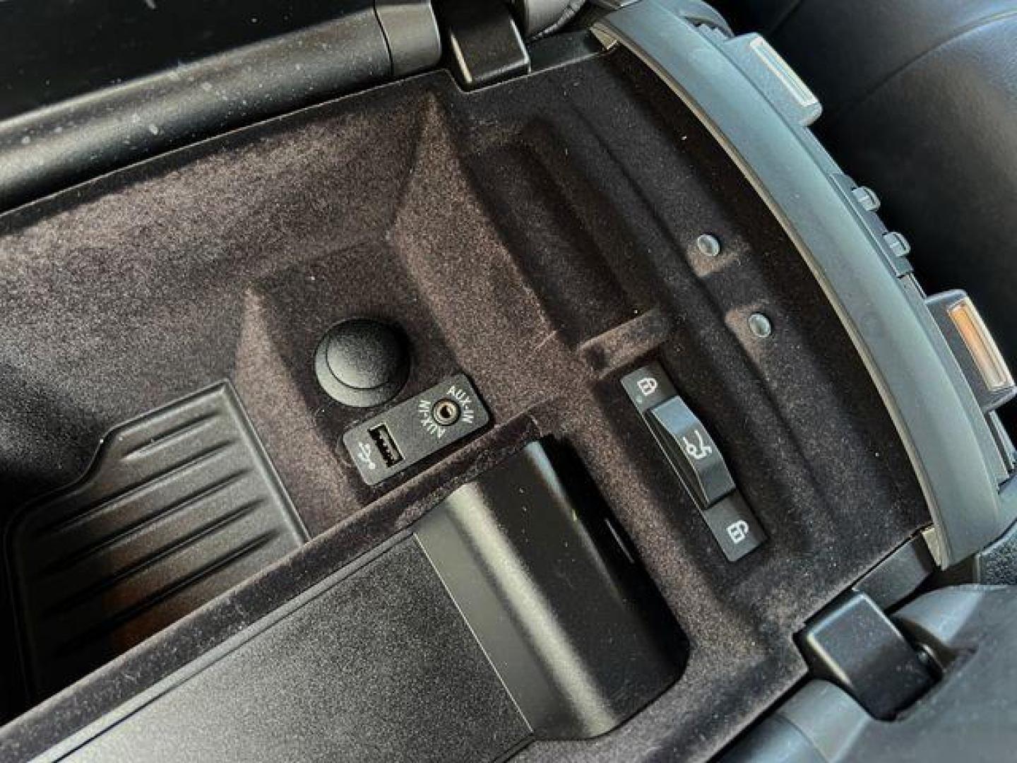 2014 SILVER /Black BMW 535 I (WBA5B1C59ED) with an 3.0L engine, Automatic transmission, located at 2990 Old Orchard Rd., Jackson, MO, 63755, 37.354214, -89.612106 - Photo#31