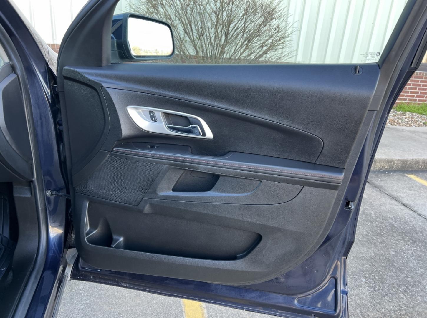 2015 BLUE /Black Cloth CHEVROLET EQUINOX LT (2GNALBEK3F1) with an 2.4L 4 Cyl. engine, Automatic transmission, located at 2990 Old Orchard Rd., Jackson, MO, 63755, 37.354214, -89.612106 - 2015 Chevrolet Equinox LT 102xxx miles Front Wheel Drive 2.4L 4 Cyl. Automatic Backup Camera Power Driver Seat Bluetooth Remote Start Cruise Power Windows/Locks/Mirrors We have financing available and we accept trades! Fill out a credit application on our website or come by today! If you - Photo#14