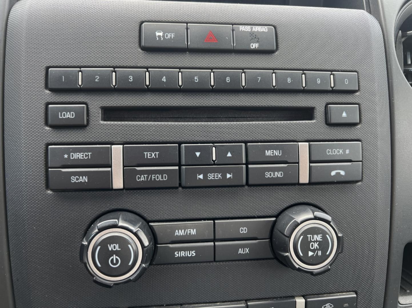 2013 BLACK /Gray Cloth FORD F150 XL (1FTEX1CM4DF) with an 3.7L V6 engine, Automatic transmission, located at 506 S. Kingshighway, Cape Girardeau, MO, 63703, (573) 235-5000, 37.294991, -89.553635 - 2013 Ford F-150 XL 1-Owner 167xxx miles Rear Wheel Drive 3.7L V6 Automatic Bluetooth Cruise Power Windows/Locks/Mirrors We have financing available and we accept trades! Fill out a credit application on our website or come by today! If you have any questions, give us a call at (573) 235-50 - Photo#22