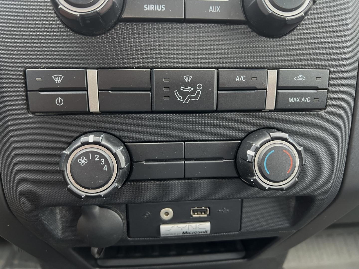 2013 BLACK /Gray Cloth FORD F150 XL (1FTEX1CM4DF) with an 3.7L V6 engine, Automatic transmission, located at 506 S. Kingshighway, Cape Girardeau, MO, 63703, (573) 235-5000, 37.294991, -89.553635 - 2013 Ford F-150 XL 1-Owner 167xxx miles Rear Wheel Drive 3.7L V6 Automatic Bluetooth Cruise Power Windows/Locks/Mirrors We have financing available and we accept trades! Fill out a credit application on our website or come by today! If you have any questions, give us a call at (573) 235-50 - Photo#23