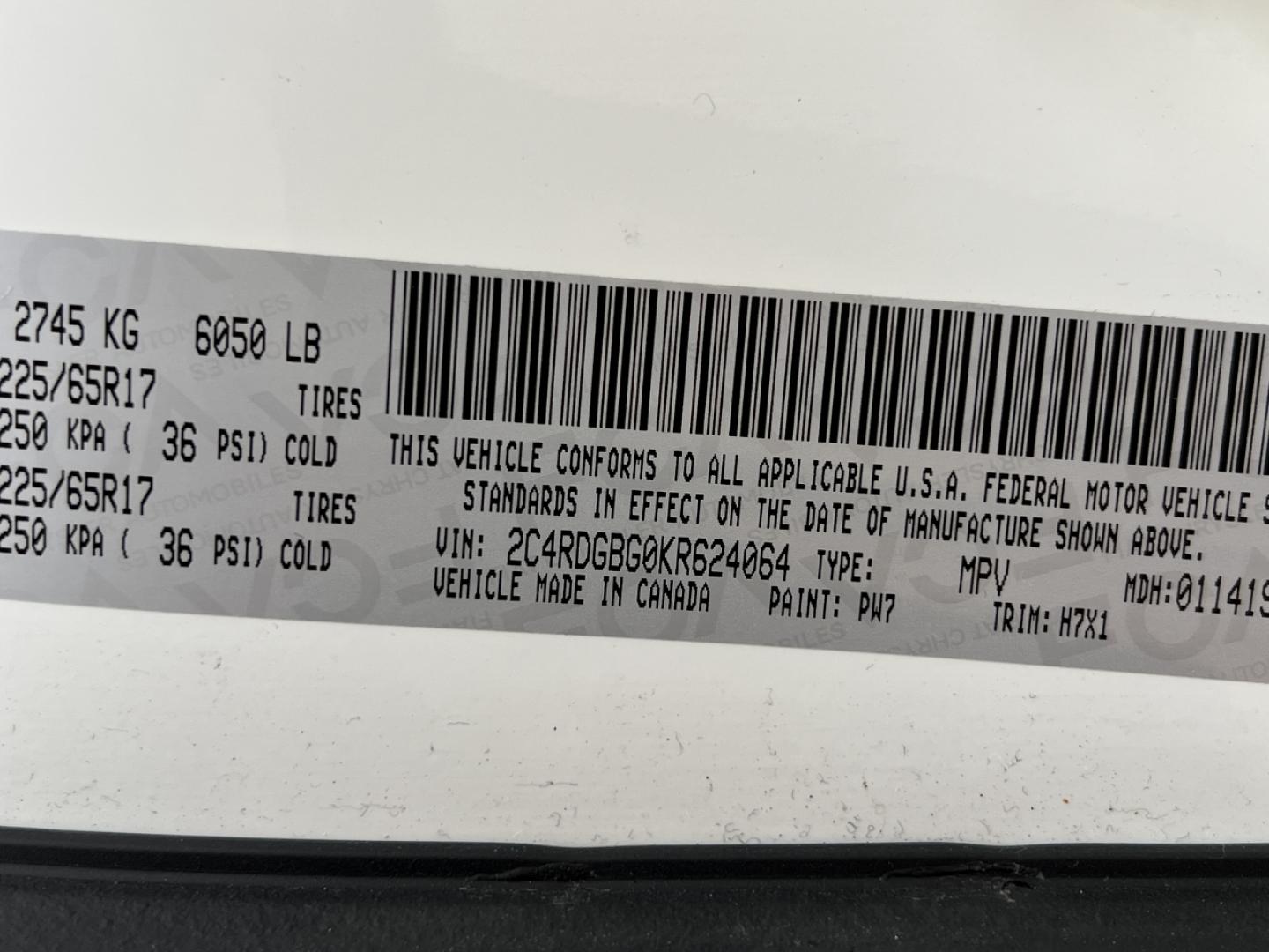 2019 WHITE /Black Cloth DODGE GRAND CARAVAN SE (2C4RDGBG0KR) with an 3.6L V6 engine, Automatic transmission, located at 506 S. Kingshighway, Cape Girardeau, MO, 63703, (573) 235-5000, 37.294991, -89.553635 - 2019 Dodge Grand Caravan SE 90xxx miles Front Wheel Drive 3.6L V6 Automatic Backup Camera Stow 'N Go Bluetooth Cruise Power Windows/Locks/Mirrors We have financing available and we accept trades! Fill out a credit application on our website or come by today! If you have any questions, giv - Photo#40