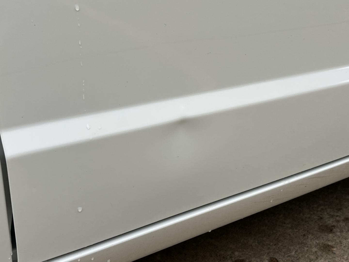 2019 WHITE /Black Cloth DODGE GRAND CARAVAN SE (2C4RDGBG0KR) with an 3.6L V6 engine, Automatic transmission, located at 506 S. Kingshighway, Cape Girardeau, MO, 63703, (573) 235-5000, 37.294991, -89.553635 - 2019 Dodge Grand Caravan SE 90xxx miles Front Wheel Drive 3.6L V6 Automatic Backup Camera Stow 'N Go Bluetooth Cruise Power Windows/Locks/Mirrors We have financing available and we accept trades! Fill out a credit application on our website or come by today! If you have any questions, giv - Photo#34