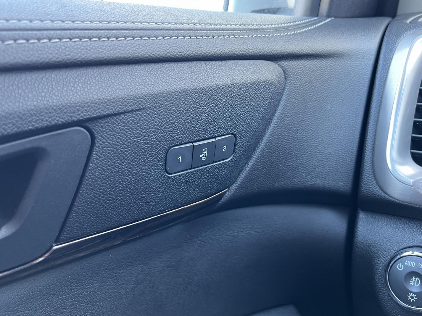 2015 SILVER /Black Leather GMC ACADIA DENALI (1GKKRTKD2FJ) with an 3.6L V6 engine, Automatic transmission, located at 506 S. Kingshighway, Cape Girardeau, MO, 63703, (573) 235-5000, 37.294991, -89.553635 - 2015 GMC Acadia Denali 101xxx Front Wheel Drive 3.6L V6 Automatic Leather 3rd Row Navigation Rear Entertainment Power/Heated/Cooled Seats Heated Steering Wheel Backup Camera Sunroof Bluetooth Remote Start Cruise Power Windows/Locks/Mirrors We have financing available and we accept t - Photo#32