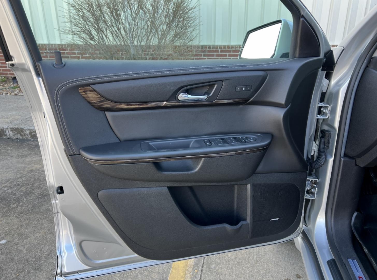 2015 SILVER /Black Leather GMC ACADIA DENALI (1GKKRTKD2FJ) with an 3.6L V6 engine, Automatic transmission, located at 506 S. Kingshighway, Cape Girardeau, MO, 63703, (573) 235-5000, 37.294991, -89.553635 - 2015 GMC Acadia Denali 101xxx Front Wheel Drive 3.6L V6 Automatic Leather 3rd Row Navigation Rear Entertainment Power/Heated/Cooled Seats Heated Steering Wheel Backup Camera Sunroof Bluetooth Remote Start Cruise Power Windows/Locks/Mirrors We have financing available and we accept t - Photo#16