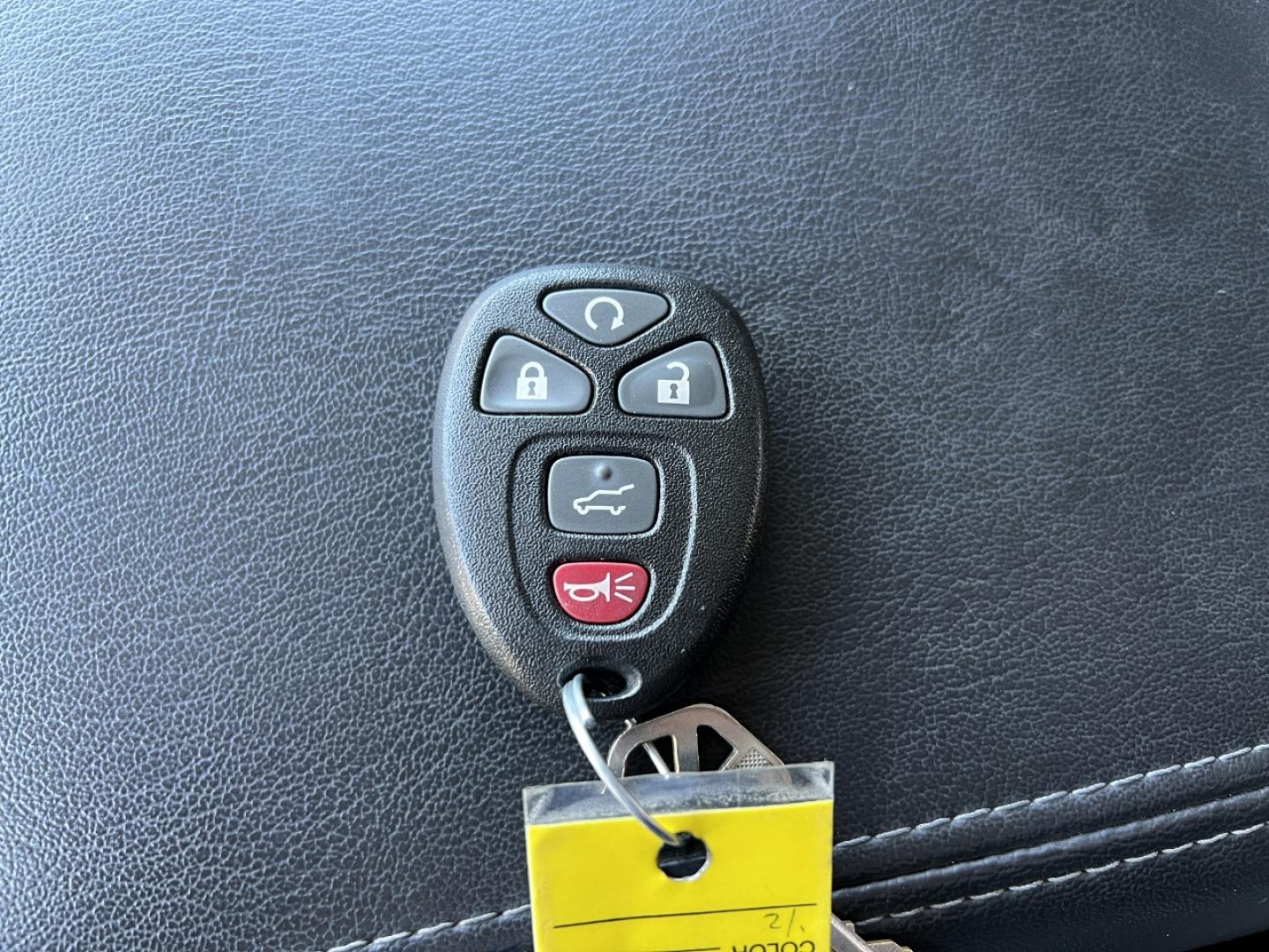 2015 SILVER /Black Leather GMC ACADIA DENALI (1GKKRTKD2FJ) with an 3.6L V6 engine, Automatic transmission, located at 506 S. Kingshighway, Cape Girardeau, MO, 63703, (573) 235-5000, 37.294991, -89.553635 - 2015 GMC Acadia Denali 101xxx Front Wheel Drive 3.6L V6 Automatic Leather 3rd Row Navigation Rear Entertainment Power/Heated/Cooled Seats Heated Steering Wheel Backup Camera Sunroof Bluetooth Remote Start Cruise Power Windows/Locks/Mirrors We have financing available and we accept t - Photo#8