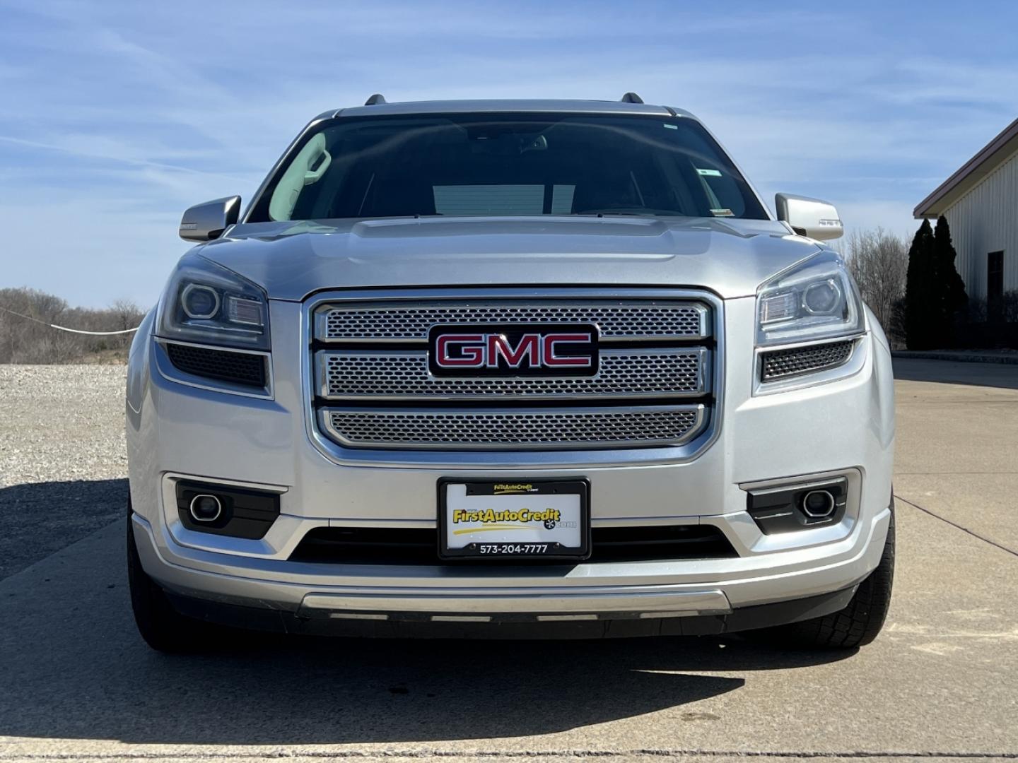 2015 SILVER /Black Leather GMC ACADIA DENALI (1GKKRTKD2FJ) with an 3.6L V6 engine, Automatic transmission, located at 506 S. Kingshighway, Cape Girardeau, MO, 63703, (573) 235-5000, 37.294991, -89.553635 - 2015 GMC Acadia Denali 101xxx Front Wheel Drive 3.6L V6 Automatic Leather 3rd Row Navigation Rear Entertainment Power/Heated/Cooled Seats Heated Steering Wheel Backup Camera Sunroof Bluetooth Remote Start Cruise Power Windows/Locks/Mirrors We have financing available and we accept t - Photo#15