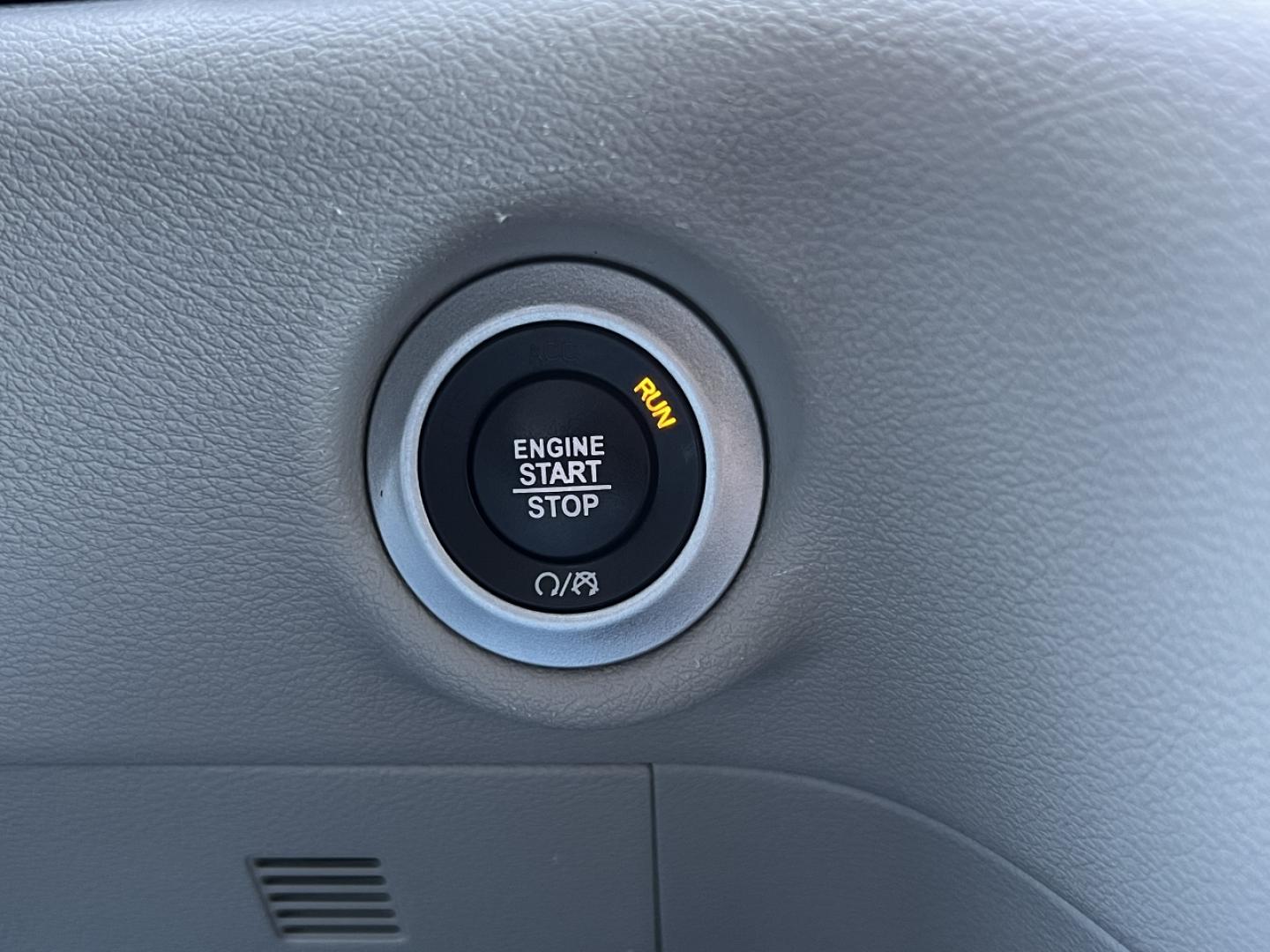 2020 GRAY /Black Leather CHRYSLER VOYAGER LXI (2C4RC1DG2LR) with an 3.6L V6 engine, Automatic transmission, located at 2990 Old Orchard Rd., Jackson, MO, 63755, 37.354214, -89.612106 - 2020 Chrysler Voyager LXI 110xxx miles Front Wheel Drive 3.6L V6 Automatic Leather 3rd Row Stow 'N Go Backup Camera Power Driver Seat Bluetooth Remote Start Cruise Power Windows/Locks/Mirrors We have financing available and we accept trades! Fill out a credit application on our website - Photo#25