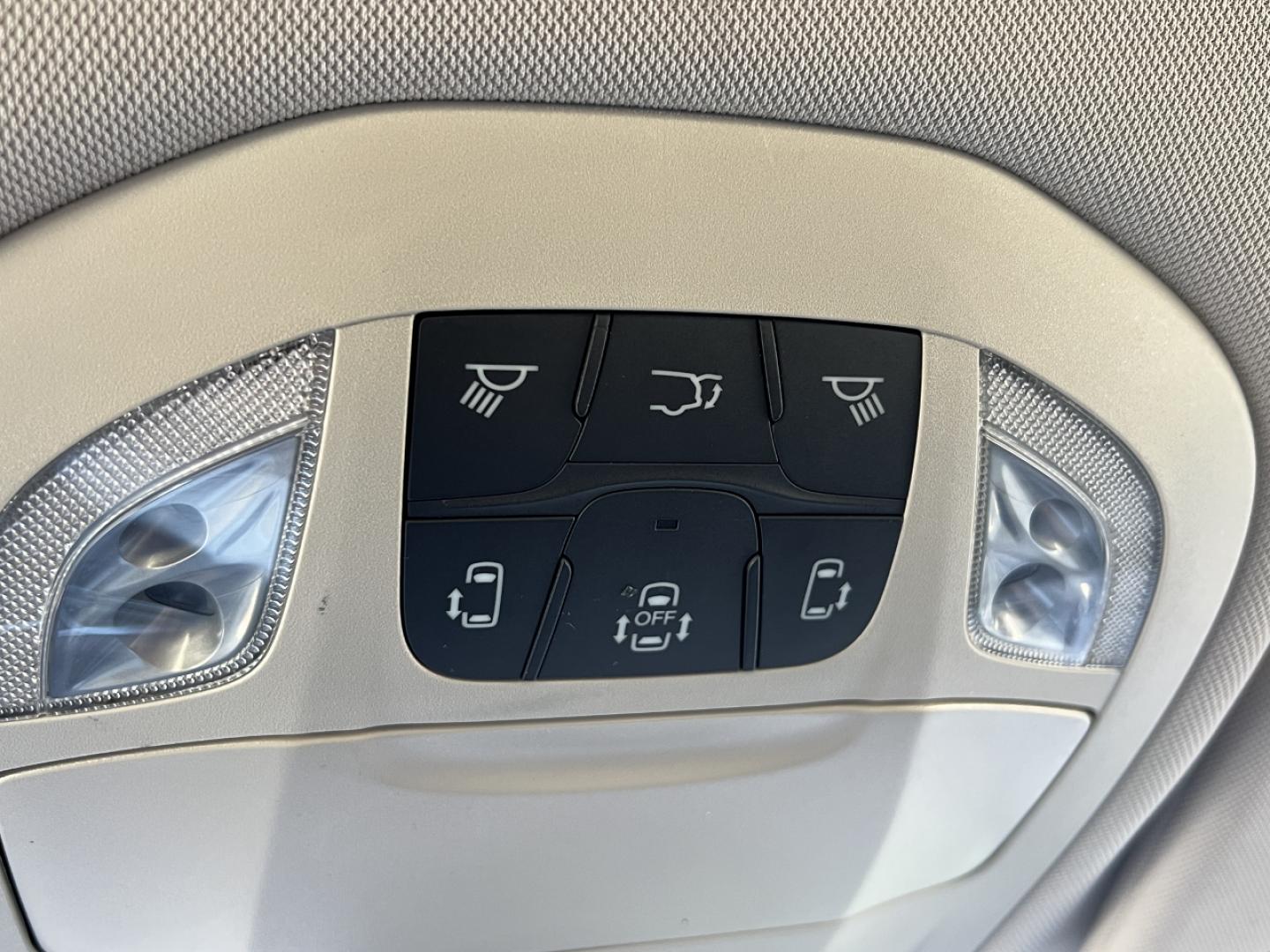 2020 GRAY /Black Leather CHRYSLER VOYAGER LXI (2C4RC1DG2LR) with an 3.6L V6 engine, Automatic transmission, located at 2990 Old Orchard Rd., Jackson, MO, 63755, 37.354214, -89.612106 - 2020 Chrysler Voyager LXI 110xxx miles Front Wheel Drive 3.6L V6 Automatic Leather 3rd Row Stow 'N Go Backup Camera Power Driver Seat Bluetooth Remote Start Cruise Power Windows/Locks/Mirrors We have financing available and we accept trades! Fill out a credit application on our website - Photo#34