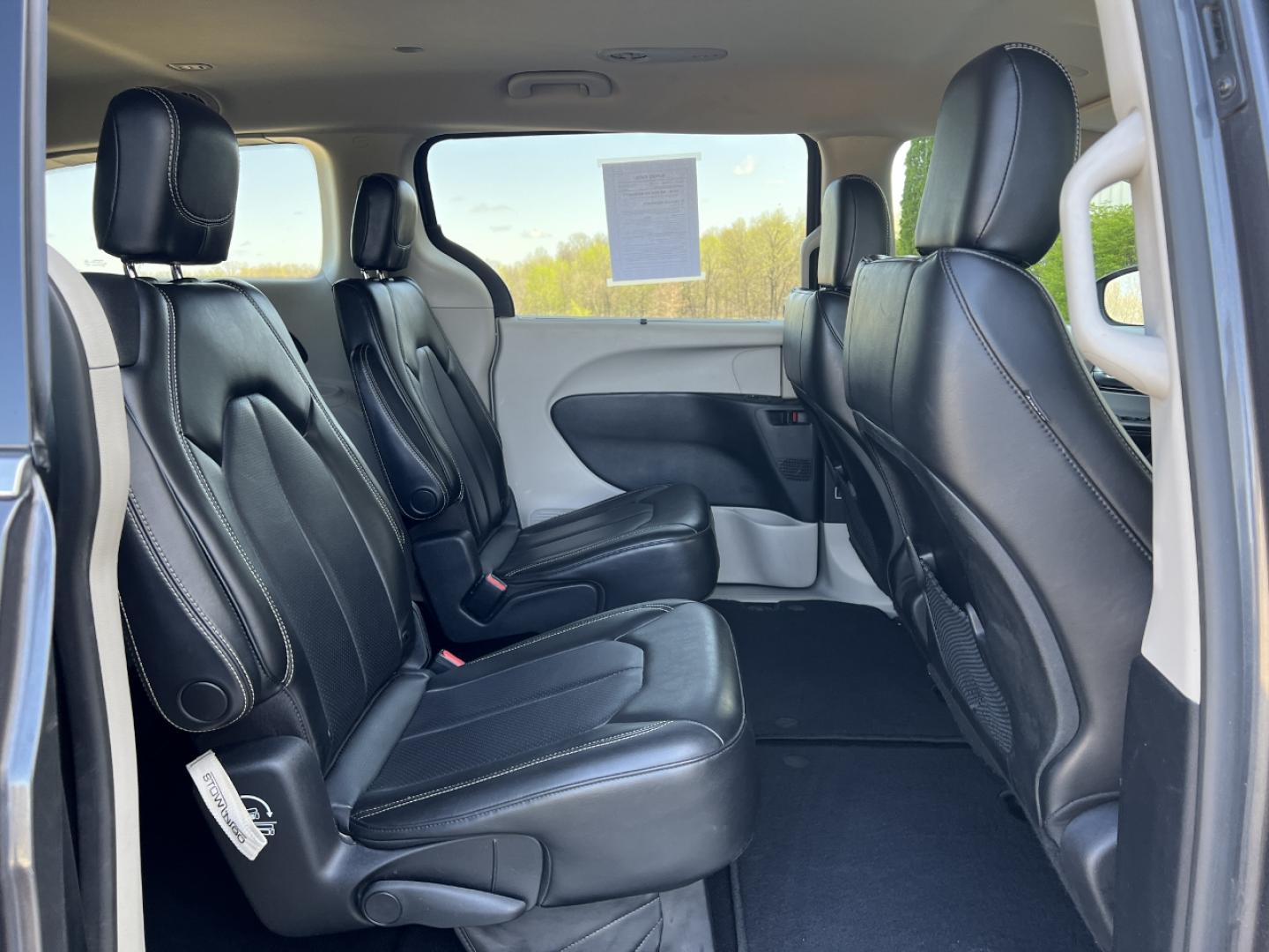 2020 GRAY /Black Leather CHRYSLER VOYAGER LXI (2C4RC1DG2LR) with an 3.6L V6 engine, Automatic transmission, located at 2990 Old Orchard Rd., Jackson, MO, 63755, 37.354214, -89.612106 - 2020 Chrysler Voyager LXI 110xxx miles Front Wheel Drive 3.6L V6 Automatic Leather 3rd Row Stow 'N Go Backup Camera Power Driver Seat Bluetooth Remote Start Cruise Power Windows/Locks/Mirrors We have financing available and we accept trades! Fill out a credit application on our website - Photo#18