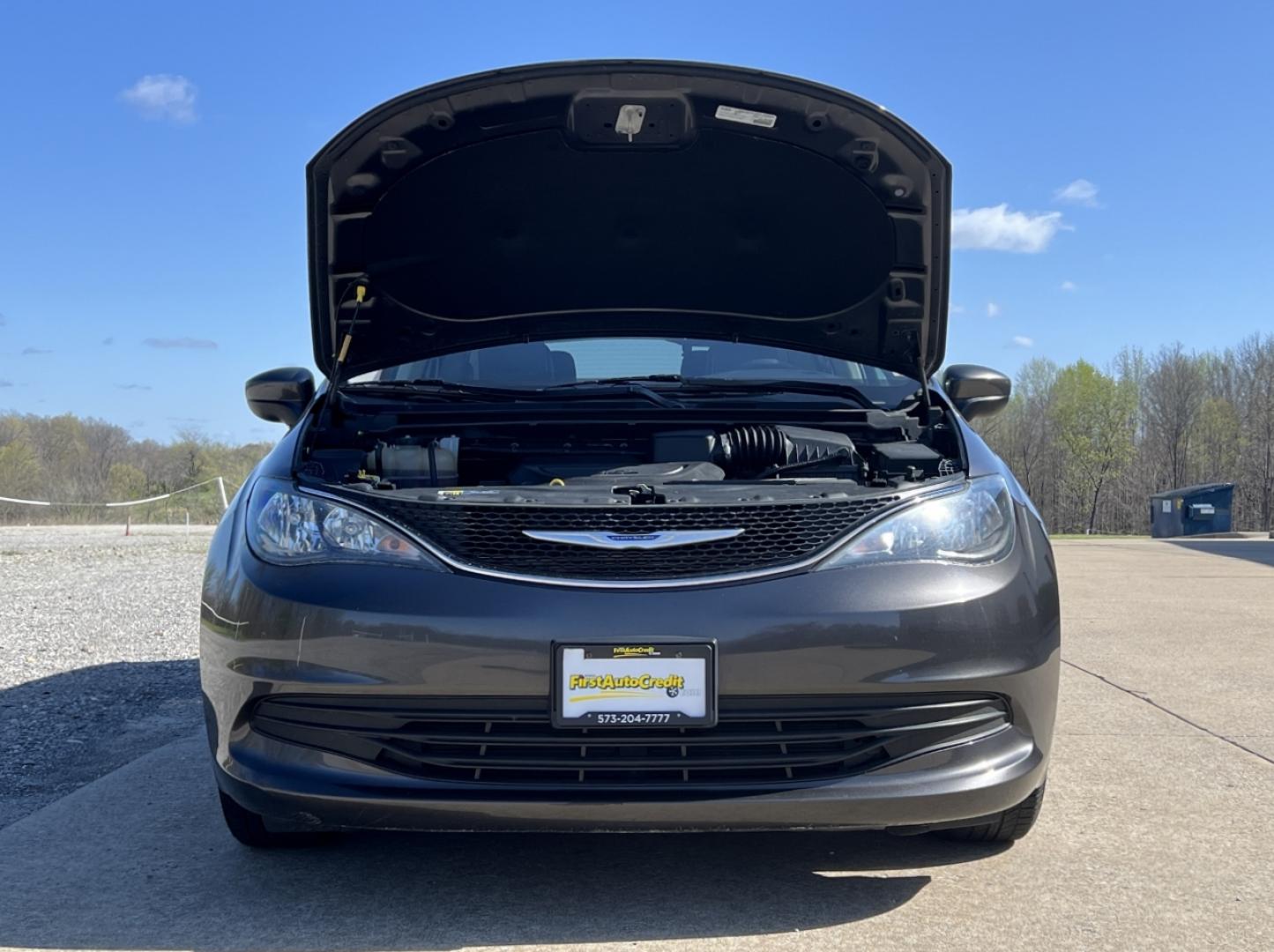 2020 GRAY /Black Leather CHRYSLER VOYAGER LXI (2C4RC1DG2LR) with an 3.6L V6 engine, Automatic transmission, located at 2990 Old Orchard Rd., Jackson, MO, 63755, 37.354214, -89.612106 - 2020 Chrysler Voyager LXI 110xxx miles Front Wheel Drive 3.6L V6 Automatic Leather 3rd Row Stow 'N Go Backup Camera Power Driver Seat Bluetooth Remote Start Cruise Power Windows/Locks/Mirrors We have financing available and we accept trades! Fill out a credit application on our website - Photo#38