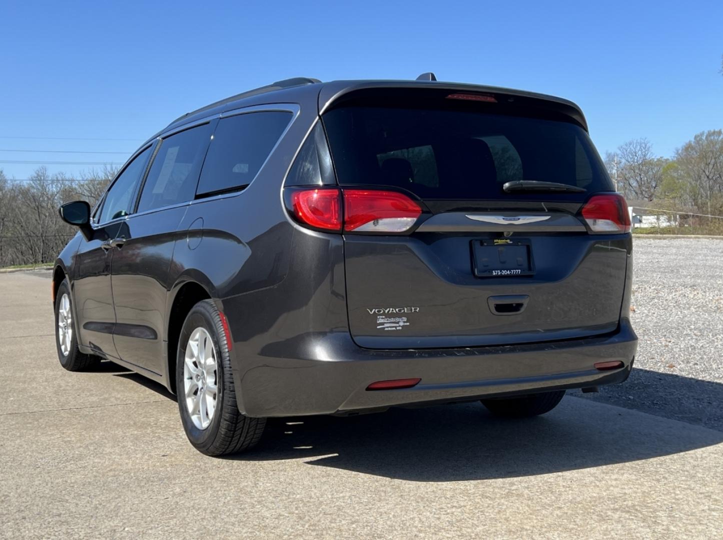 2020 GRAY /Black Leather CHRYSLER VOYAGER LXI (2C4RC1DG2LR) with an 3.6L V6 engine, Automatic transmission, located at 2990 Old Orchard Rd., Jackson, MO, 63755, 37.354214, -89.612106 - 2020 Chrysler Voyager LXI 110xxx miles Front Wheel Drive 3.6L V6 Automatic Leather 3rd Row Stow 'N Go Backup Camera Power Driver Seat Bluetooth Remote Start Cruise Power Windows/Locks/Mirrors We have financing available and we accept trades! Fill out a credit application on our website - Photo#10