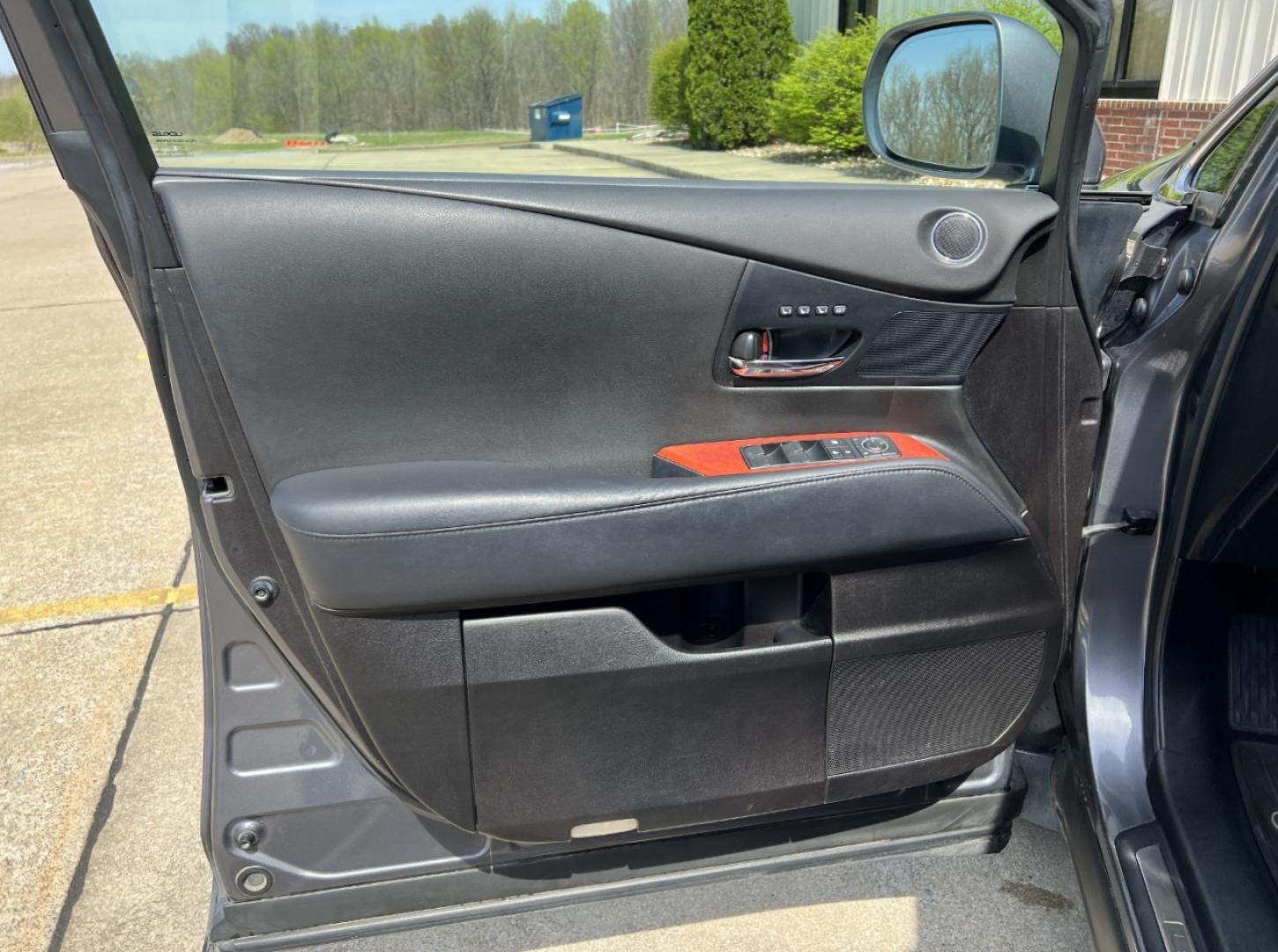 2012 GREY /Black Leather LEXUS RX 350 (2T2BK1BAXCC) with an 3.5L V6 engine, Automatic transmission, located at 506 S. Kingshighway, Cape Girardeau, MO, 63703, (573) 235-5000, 37.294991, -89.553635 - 2012 Lexus RX 350 124xxx miles All Wheel Drive 3.5L V6 Automatic Leather Navigation Power Seats Backup Camera Sunroof Cruise Power Windows/Locks/Mirrors We have financing available and we accept trades! Fill out a credit application on our website or come by today! If you have any quest - Photo#13
