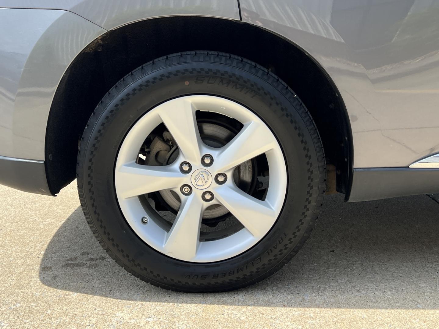 2012 GREY /Black Leather LEXUS RX 350 (2T2BK1BAXCC) with an 3.5L V6 engine, Automatic transmission, located at 506 S. Kingshighway, Cape Girardeau, MO, 63703, (573) 235-5000, 37.294991, -89.553635 - 2012 Lexus RX 350 124xxx miles All Wheel Drive 3.5L V6 Automatic Leather Navigation Power Seats Backup Camera Sunroof Cruise Power Windows/Locks/Mirrors We have financing available and we accept trades! Fill out a credit application on our website or come by today! If you have any quest - Photo#39
