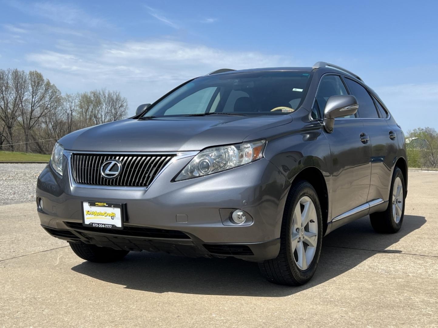 2012 GREY /Black Leather LEXUS RX 350 (2T2BK1BAXCC) with an 3.5L V6 engine, Automatic transmission, located at 506 S. Kingshighway, Cape Girardeau, MO, 63703, (573) 235-5000, 37.294991, -89.553635 - 2012 Lexus RX 350 124xxx miles All Wheel Drive 3.5L V6 Automatic Leather Navigation Power Seats Backup Camera Sunroof Cruise Power Windows/Locks/Mirrors We have financing available and we accept trades! Fill out a credit application on our website or come by today! If you have any quest - Photo#6