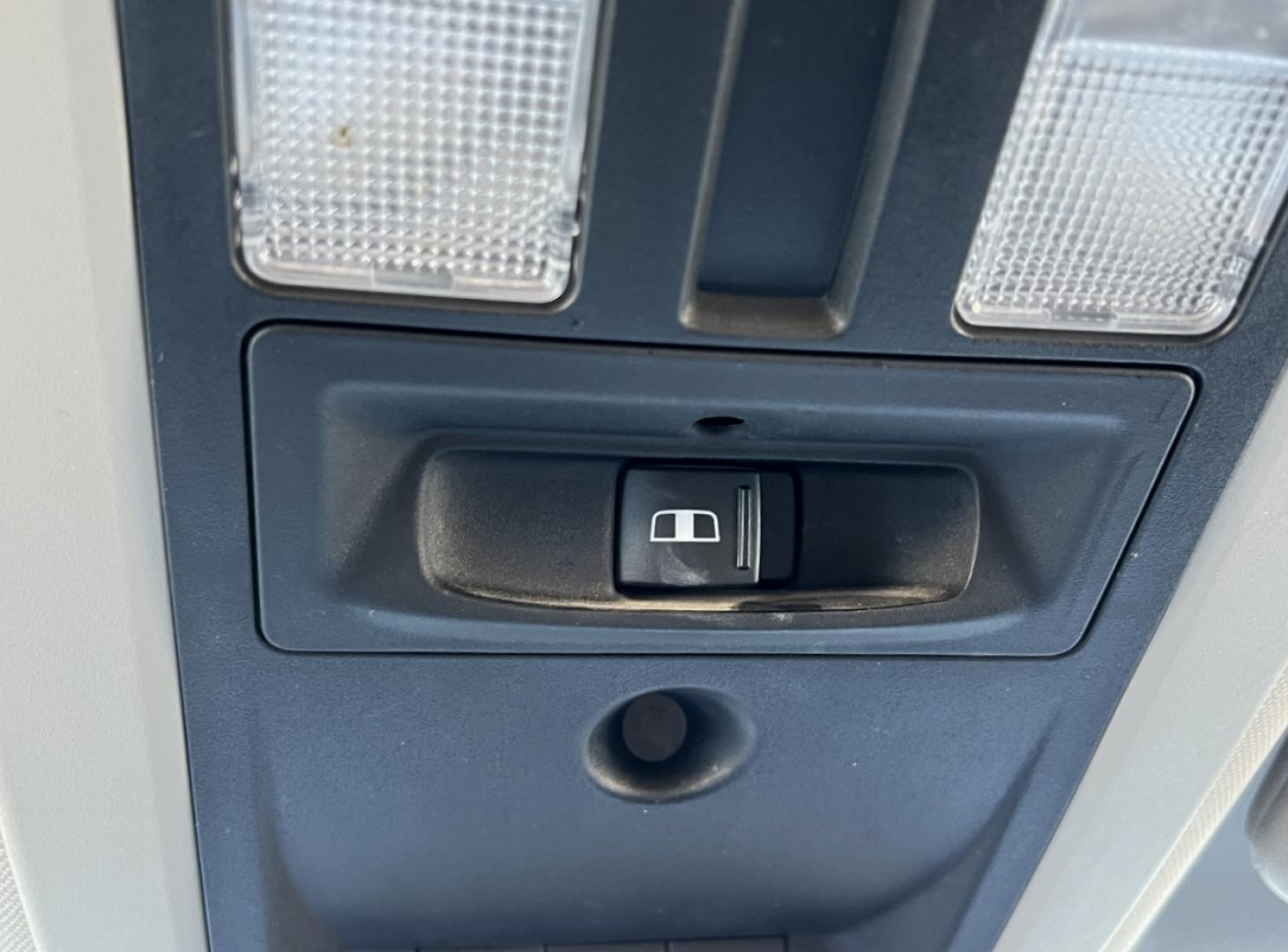 2016 SILVER /Gray Cloth RAM 1500 SLT (1C6RR7TT7GS) with an 5.7L engine, Automatic transmission, located at 2990 Old Orchard Rd., Jackson, MO, 63755, 37.354214, -89.612106 - Photo#28