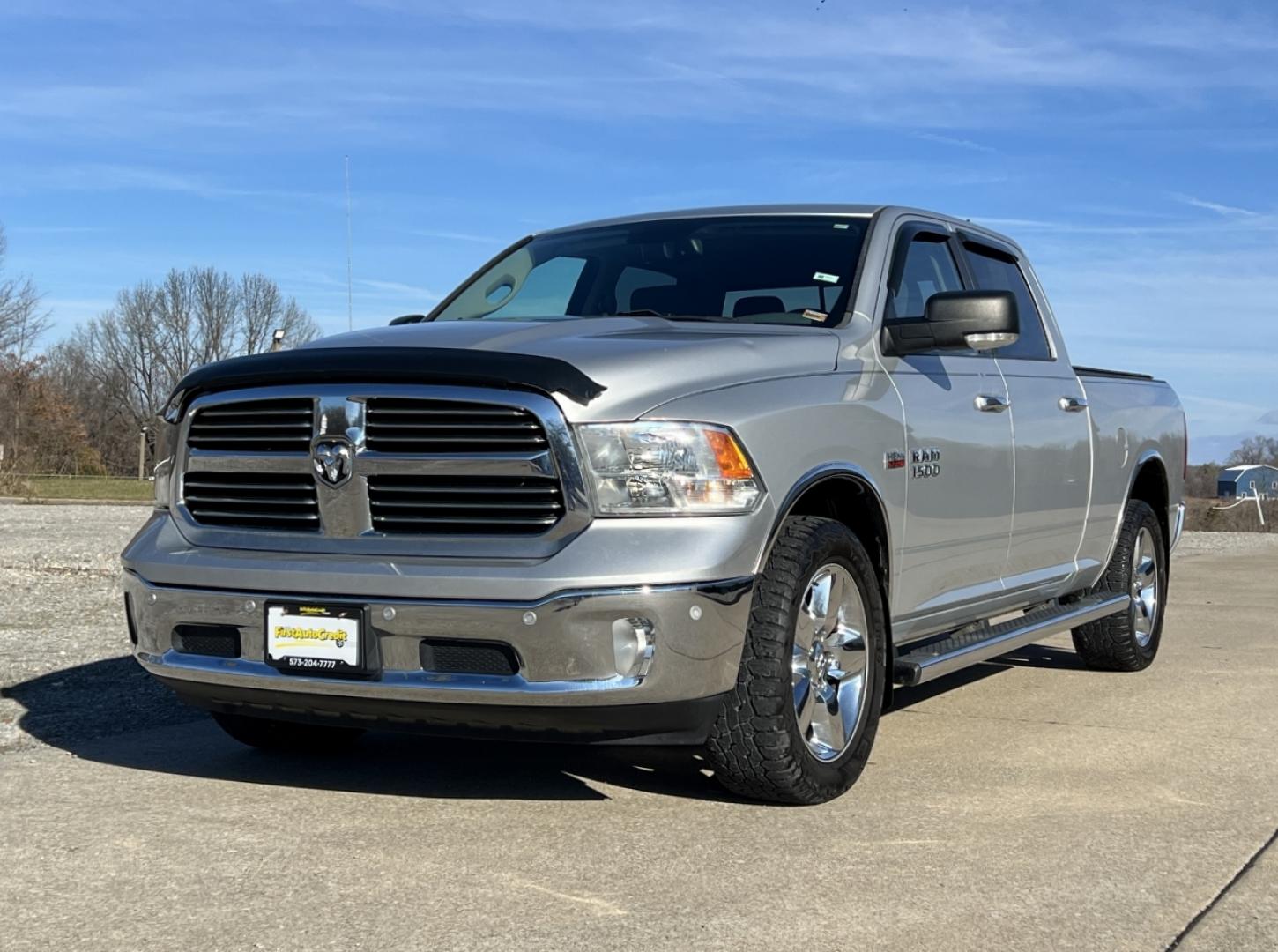 2016 SILVER /Gray Cloth RAM 1500 SLT (1C6RR7TT7GS) with an 5.7L engine, Automatic transmission, located at 2990 Old Orchard Rd., Jackson, MO, 63755, 37.354214, -89.612106 - Photo#6