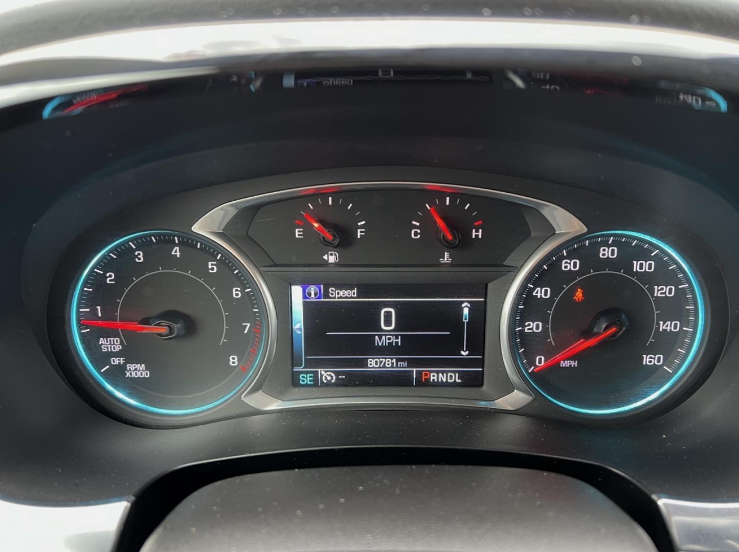 2019 GRAY /Black Cloth CHEVROLET TRAVERSE LT (1GNERGKW9KJ) with an 3.6L engine, Automatic transmission, located at 2990 Old Orchard Rd., Jackson, MO, 63755, 37.354214, -89.612106 - Photo#23