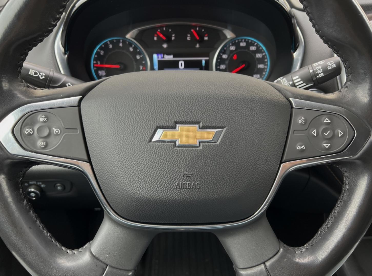 2019 GRAY /Black Cloth CHEVROLET TRAVERSE LT (1GNERGKW9KJ) with an 3.6L engine, Automatic transmission, located at 2990 Old Orchard Rd., Jackson, MO, 63755, 37.354214, -89.612106 - Photo#24