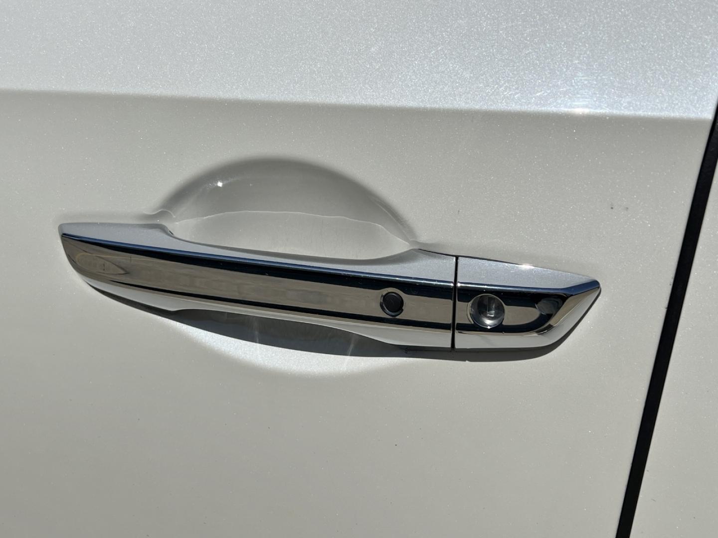 2019 WHITE /Gray Leather Honda Odyssey EX-L (5FNRL6H73KB) with an 3.5L V6 engine, Automatic transmission, located at 506 S. Kingshighway, Cape Girardeau, MO, 63703, (573) 235-5000, 37.294991, -89.553635 - 2019 Honda Odyssey EX-L 101xxx miles Front Wheel Drive 3.5L V6 Automatic Leather 3rd Row Rear Entertainment Navigation Power/Heated Seats Backup Camera Bluetooth Remote Start Cruise Power Windows/Locks/Mirrors We have financing available and we accept trades! Fill out a credit applica - Photo#39