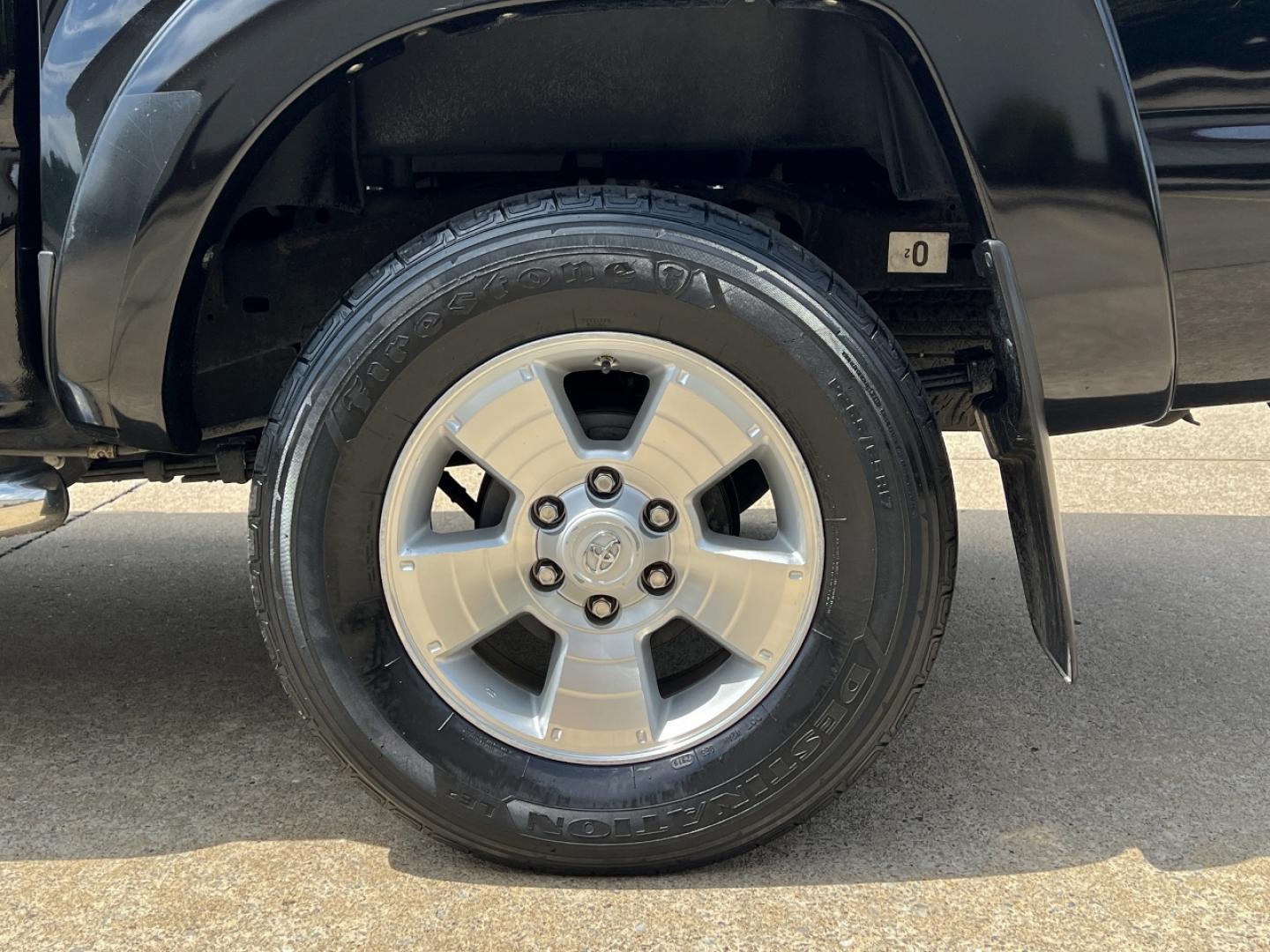 2015 BLACK /Gray Cloth Toyota Tacoma PreRunner Double Cab V6 2WD (5TFJU4GN4FX) with an 4.0L V6 engine, 5-Speed Automatic transmission, located at 506 S. Kingshighway, Cape Girardeau, MO, 63703, (573) 235-5000, 37.294991, -89.553635 - 2015 Toyota Tacoma PreRunner TRD Sport Local 1-Owner 227xxx miles Rear Wheel Drive 4.0L V6 Automatic Bluetooth Cruise Power Windows/Locks/Mirrors We have financing available and we accept trades! Fill out a credit application on our website or come by today! If you have any questions, give - Photo#32