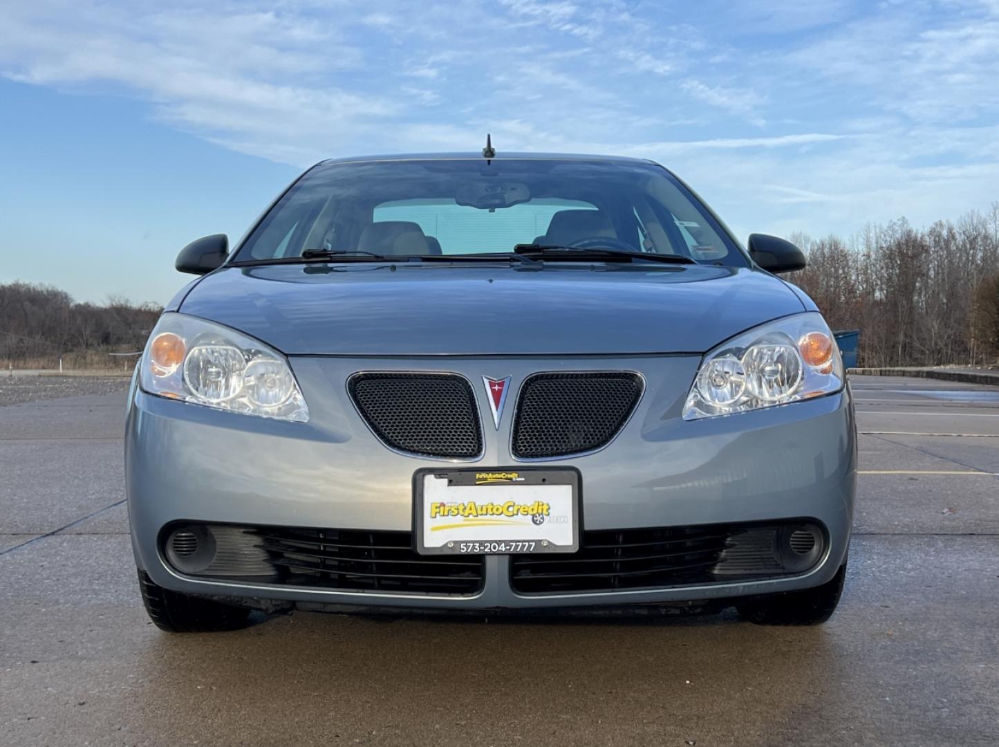 2009 GREY /Tan Cloth Pontiac G6 Sedan (1G2ZG57B694) with an 2.4L 4 Cyl. engine, 4-Speed Automatic Overdrive transmission, located at 2990 Old Orchard Rd., Jackson, MO, 63755, 37.354214, -89.612106 - 2009 Pontiac G6 Only 48xxx miles Front Wheel Drive 2.4L 4 Cyl. Automatic Cruise Power Windows/Locks/Mirrors We have financing available and we accept trades! Fill out a credit application on our website or come by today! If you have any questions, give us a call at (573) 204-7777 or visit ou - Photo#8