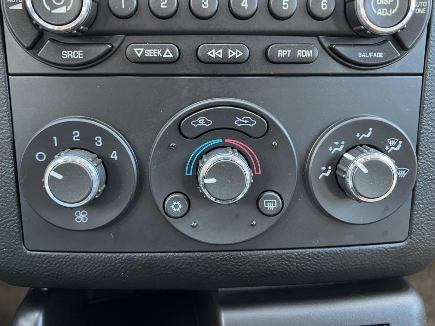 2009 GREY /Tan Cloth Pontiac G6 Sedan (1G2ZG57B694) with an 2.4L 4 Cyl. engine, 4-Speed Automatic Overdrive transmission, located at 2990 Old Orchard Rd., Jackson, MO, 63755, 37.354214, -89.612106 - 2009 Pontiac G6 Only 48xxx miles Front Wheel Drive 2.4L 4 Cyl. Automatic Cruise Power Windows/Locks/Mirrors We have financing available and we accept trades! Fill out a credit application on our website or come by today! If you have any questions, give us a call at (573) 204-7777 or visit ou - Photo#22