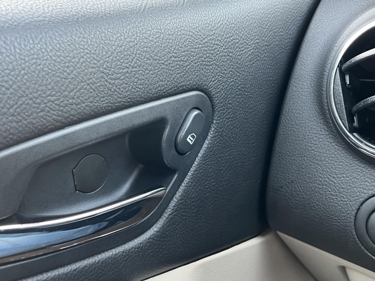 2009 GREY /Tan Cloth Pontiac G6 Sedan (1G2ZG57B694) with an 2.4L 4 Cyl. engine, 4-Speed Automatic Overdrive transmission, located at 2990 Old Orchard Rd., Jackson, MO, 63755, 37.354214, -89.612106 - 2009 Pontiac G6 Only 48xxx miles Front Wheel Drive 2.4L 4 Cyl. Automatic Cruise Power Windows/Locks/Mirrors We have financing available and we accept trades! Fill out a credit application on our website or come by today! If you have any questions, give us a call at (573) 204-7777 or visit ou - Photo#24